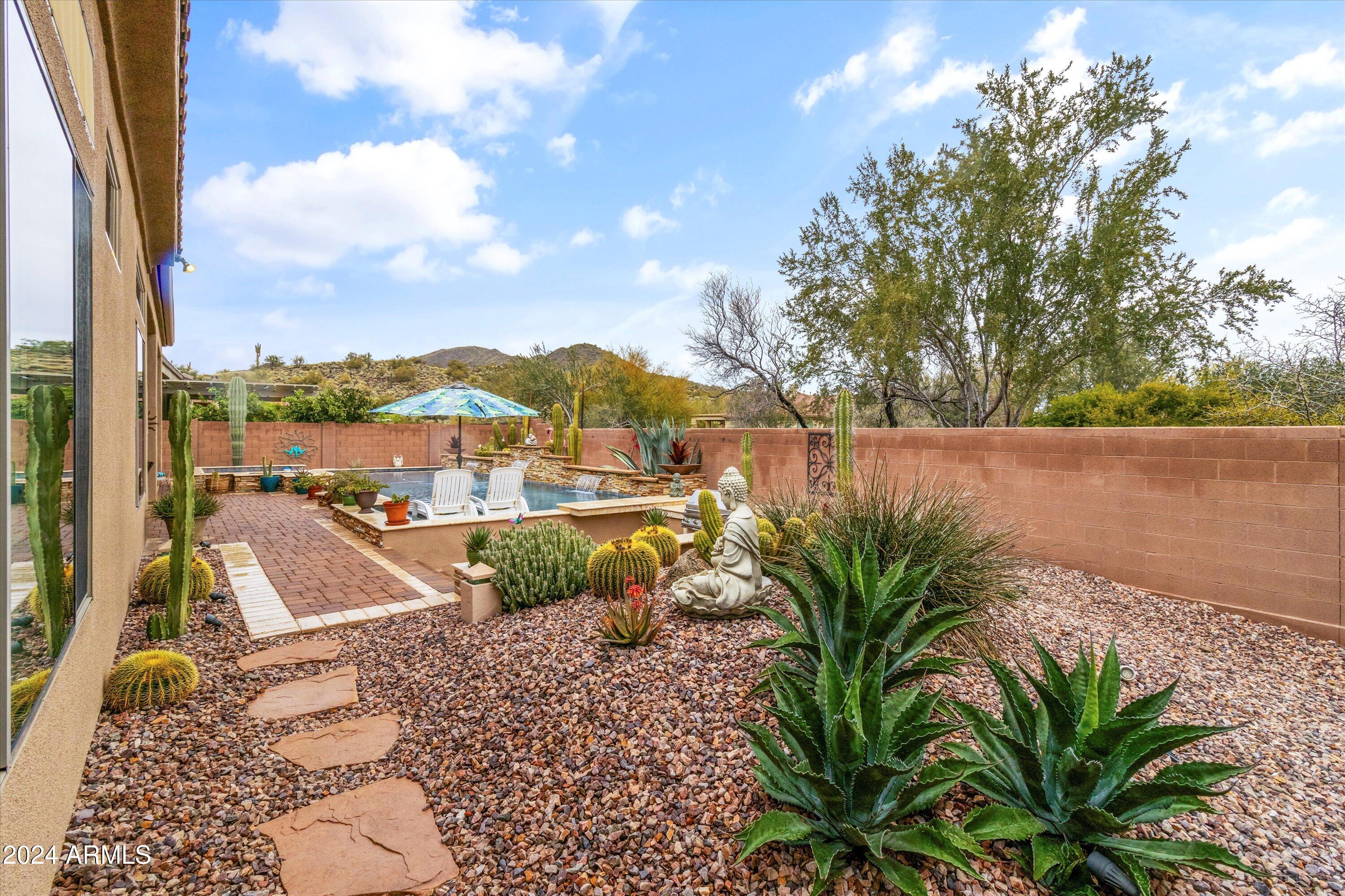 Anthem, Arizona 85086, United States, 4 Bedrooms Bedrooms, ,4 BathroomsBathrooms,Residential,Pending,24087