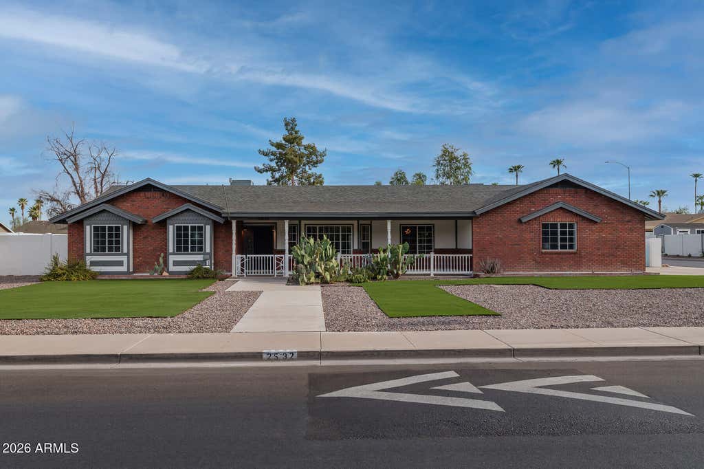Photo of 2532 E Pueblo Avenue, Mesa, AZ 85204 (MLS # 7048506)