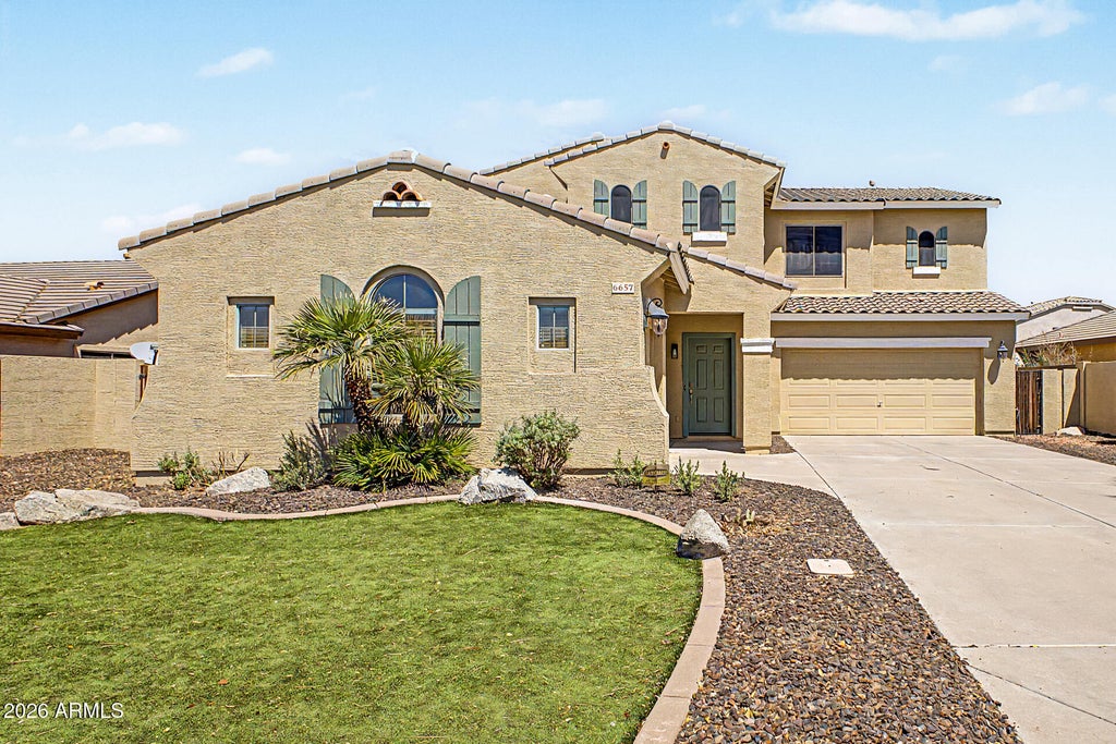 Photo of 6657 S Garnet Way, Chandler, AZ 85249 (MLS # 7078587)