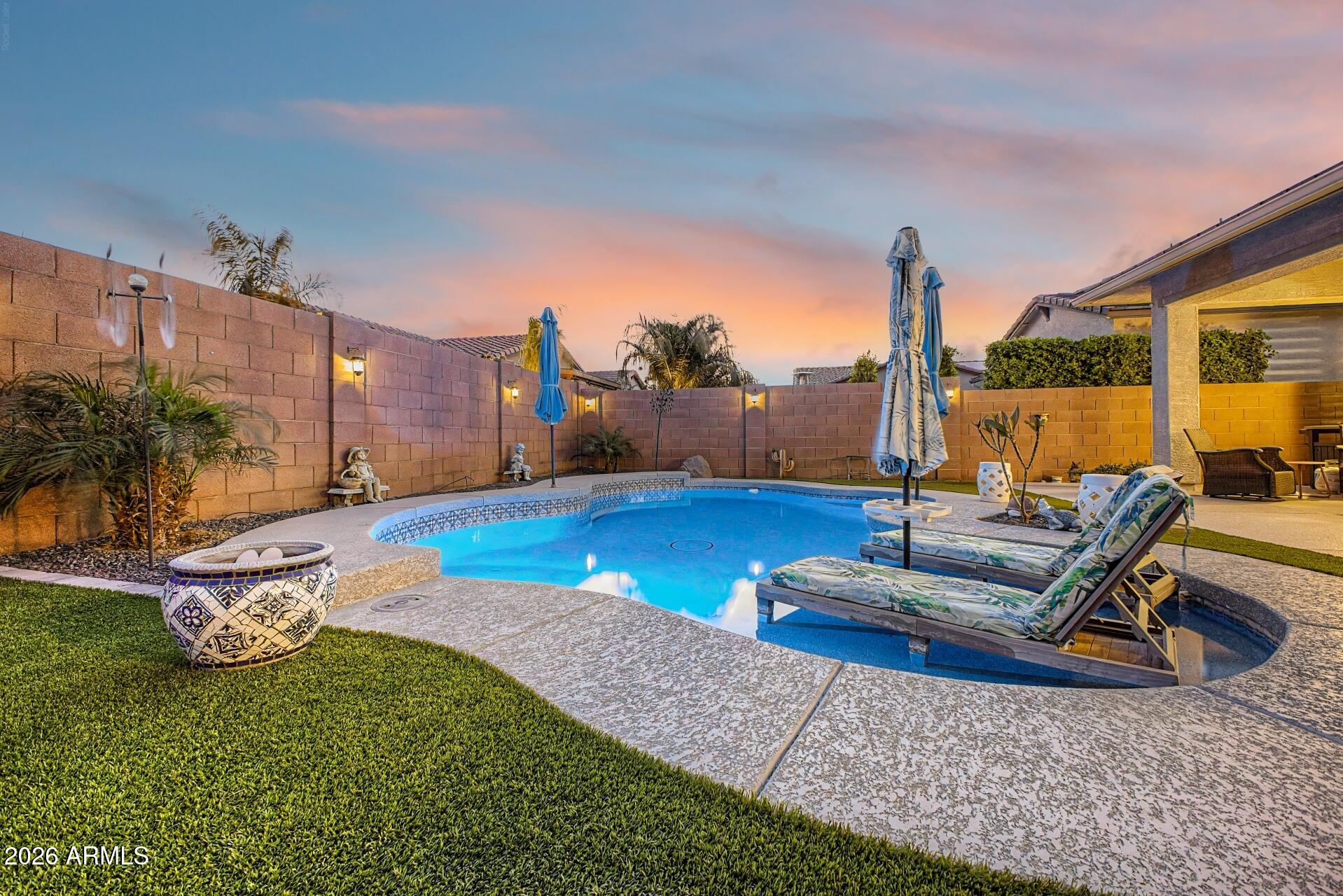 20873 E ARROWHEAD Trail