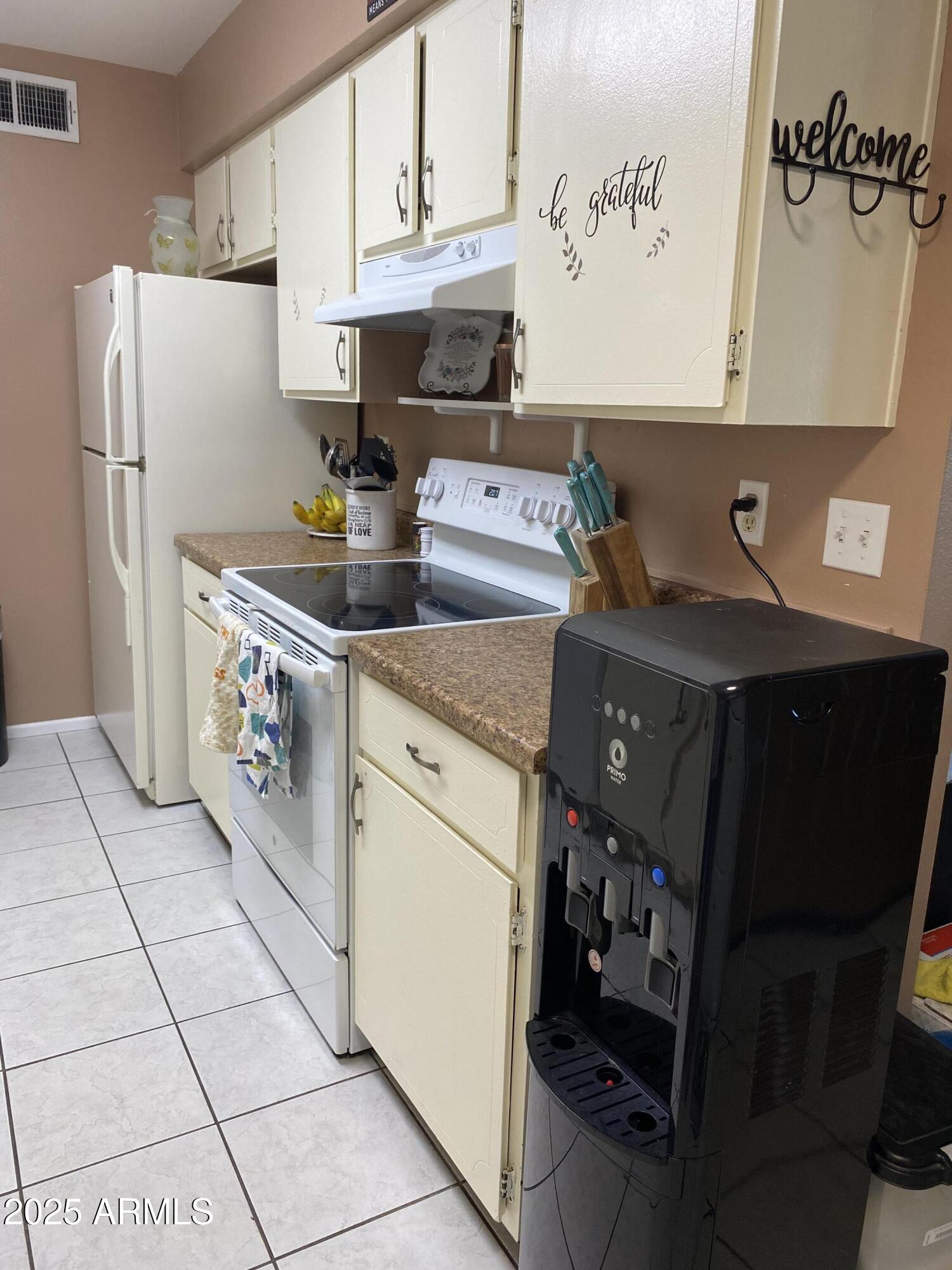 10134 N 97TH Avenue B