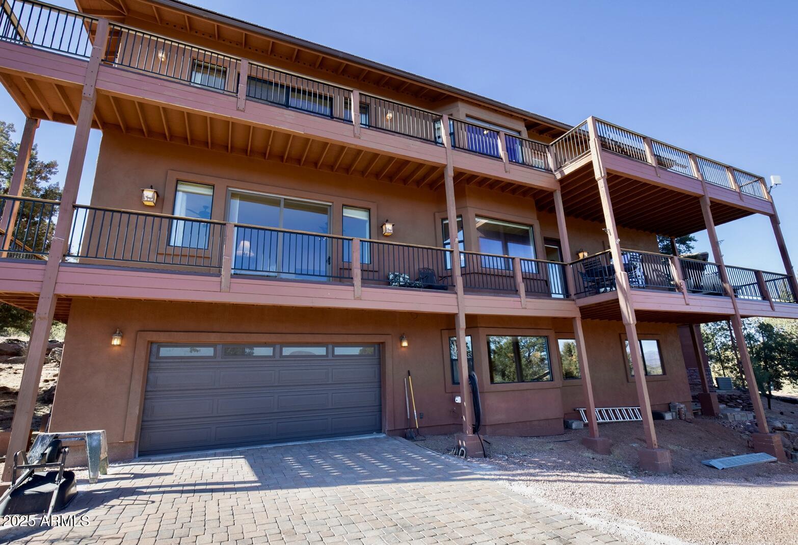 1109 N FALCONCREST Drive