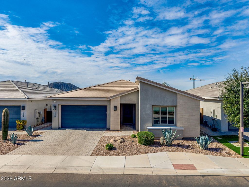 Photo of 22226 N 28th Street, Phoenix, AZ 85050 (MLS # 6977414)