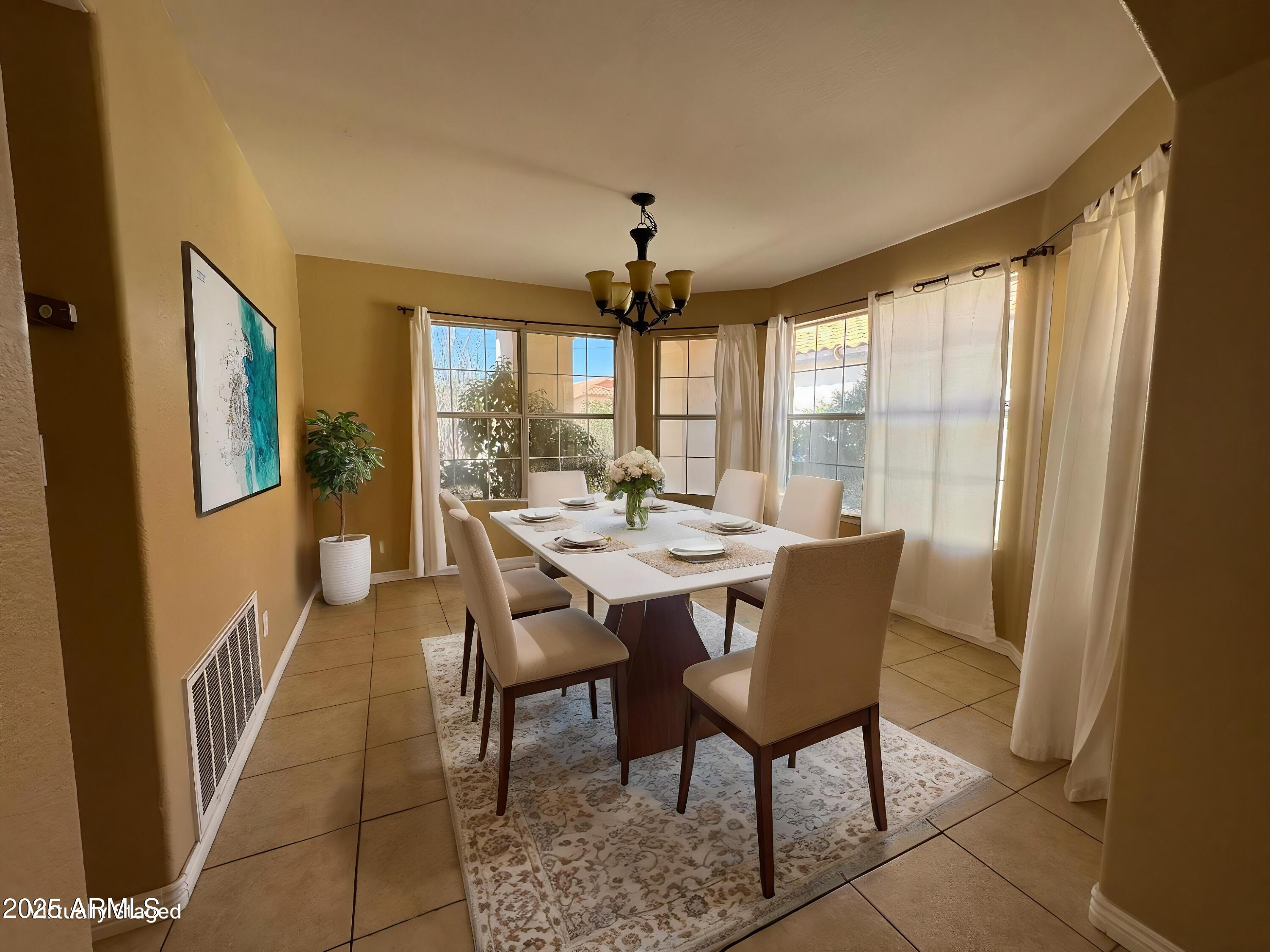 15453 S 44th Place