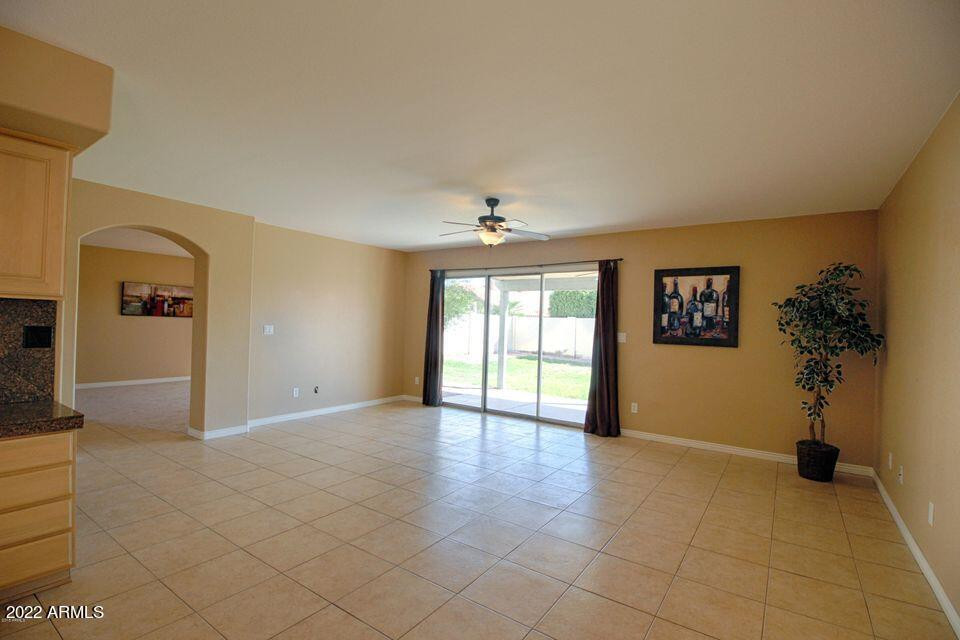 15453 S 44th Place