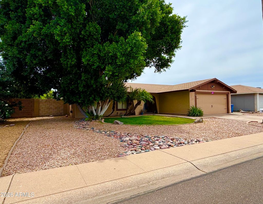 Photo of 2807 N Dakota Street, Chandler, AZ 85225 (MLS # 7022918)