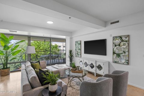 Photo of 7131 E Rancho Vista Drive SW #4007, Scottsdale, AZ 85251 (MLS # 6941755)