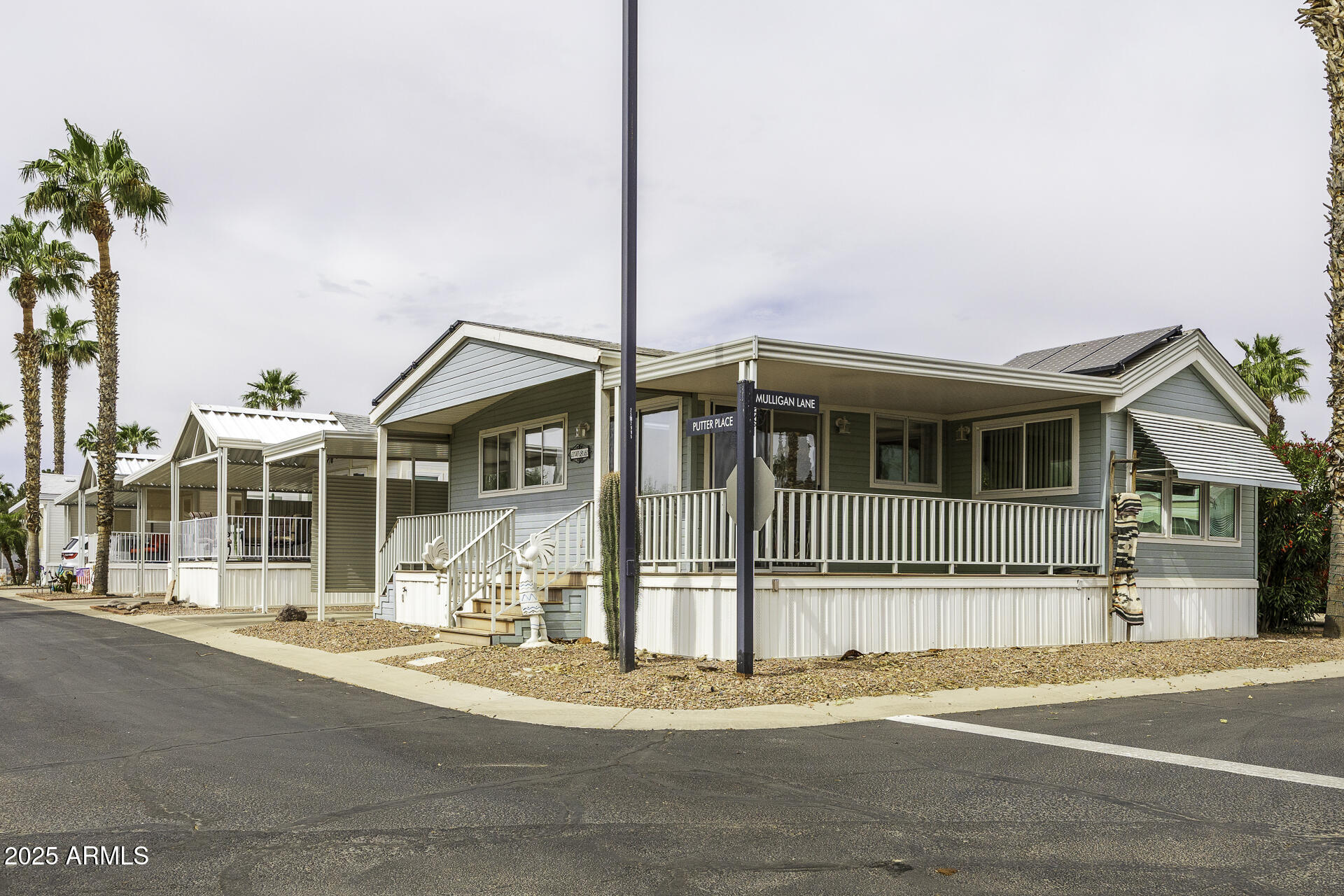 1110 N Henness Road 1086