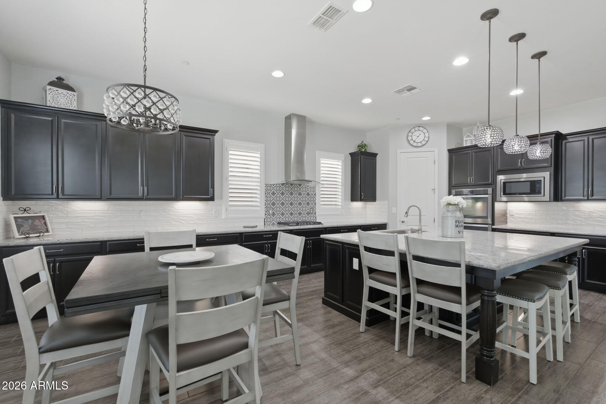 10131 W AVENIDA DEL REY --