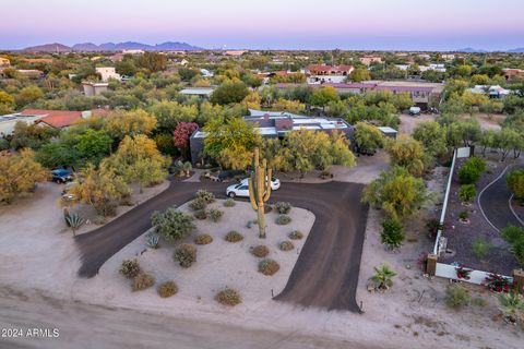 A home in Cave Creek