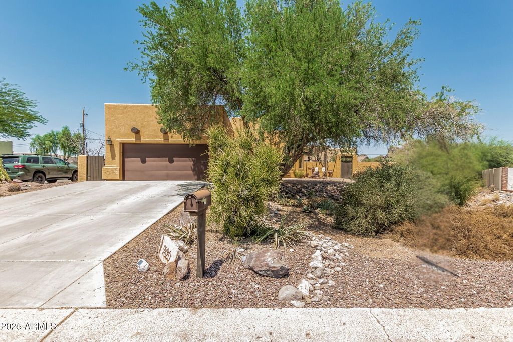 Photo of 9820 E Del Monte Avenue, Gold Canyon, AZ 85118 (MLS # 6906813)
