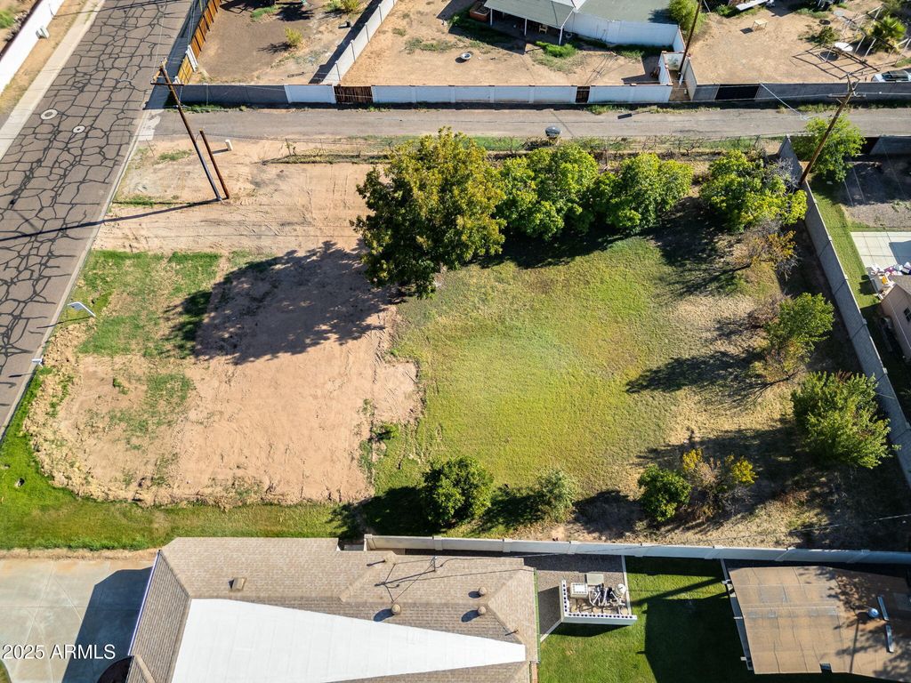 Photo of 5704 N 11th Avenue #7, Phoenix, AZ 85013 (MLS # 6828088)