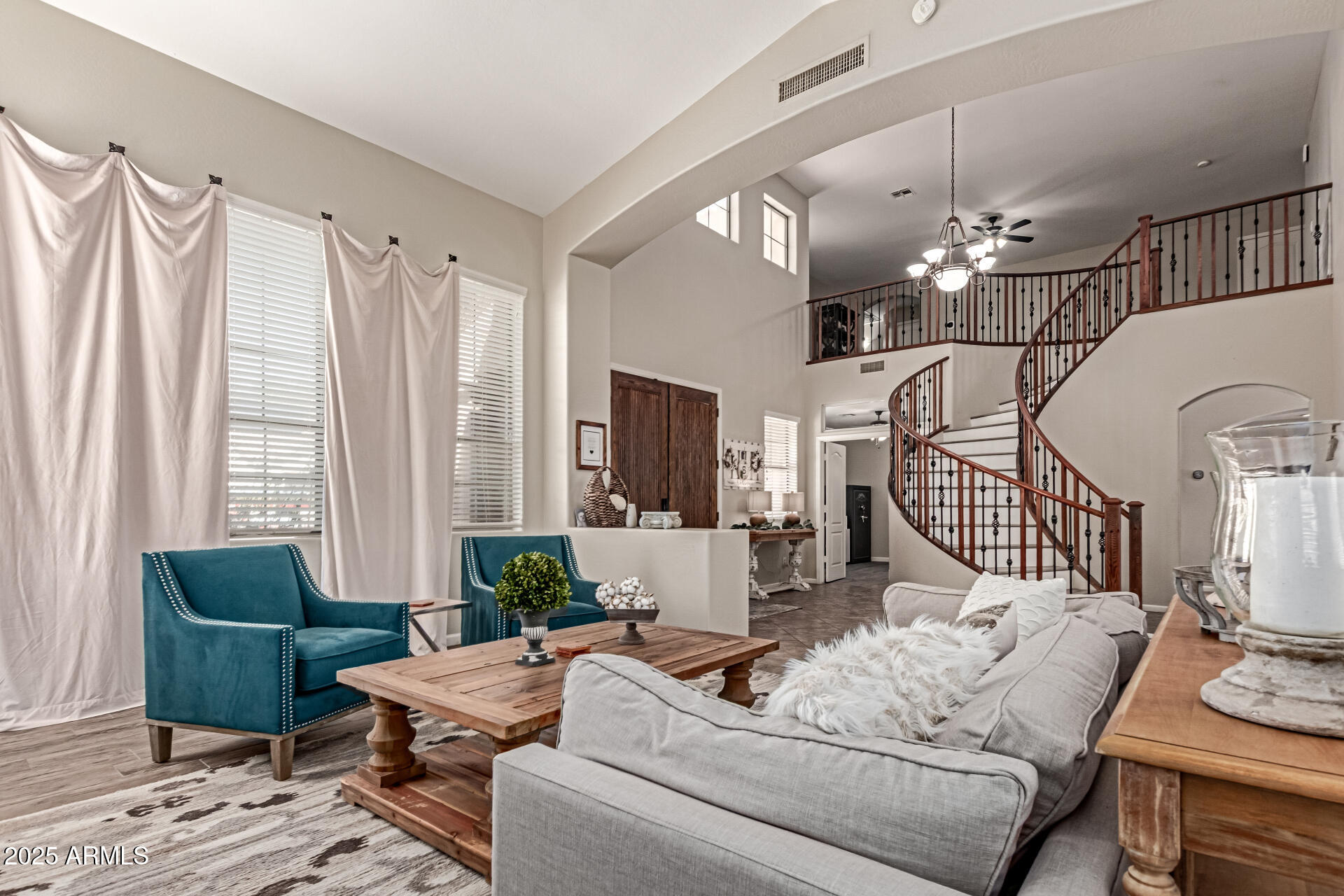 773 E GLACIER Drive