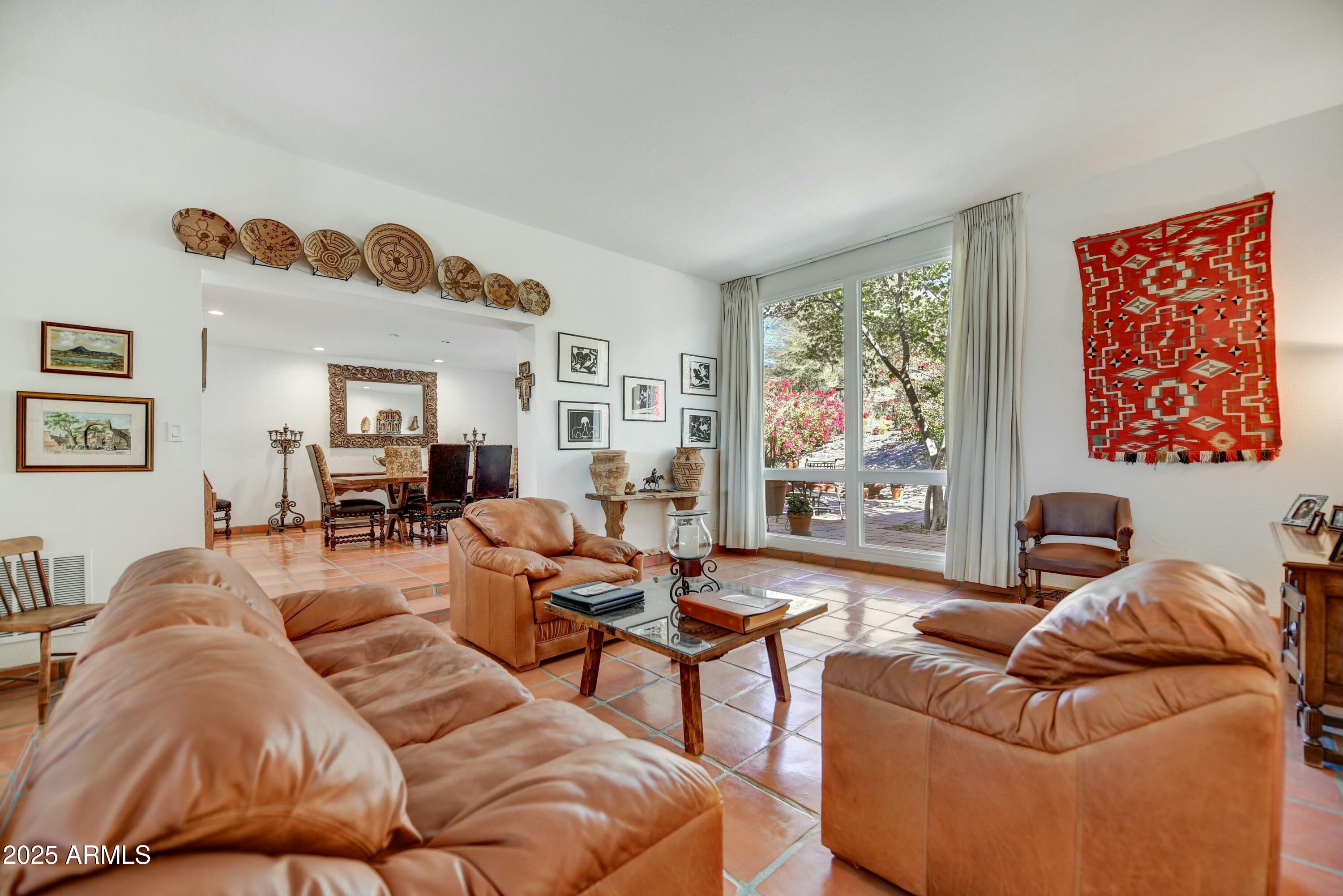 3500 E LINCOLN Drive 6