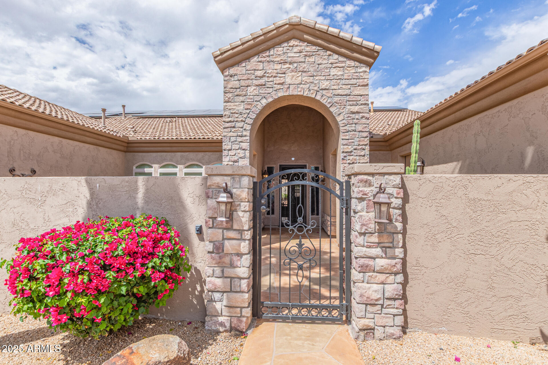 14726 W CARBINE Court