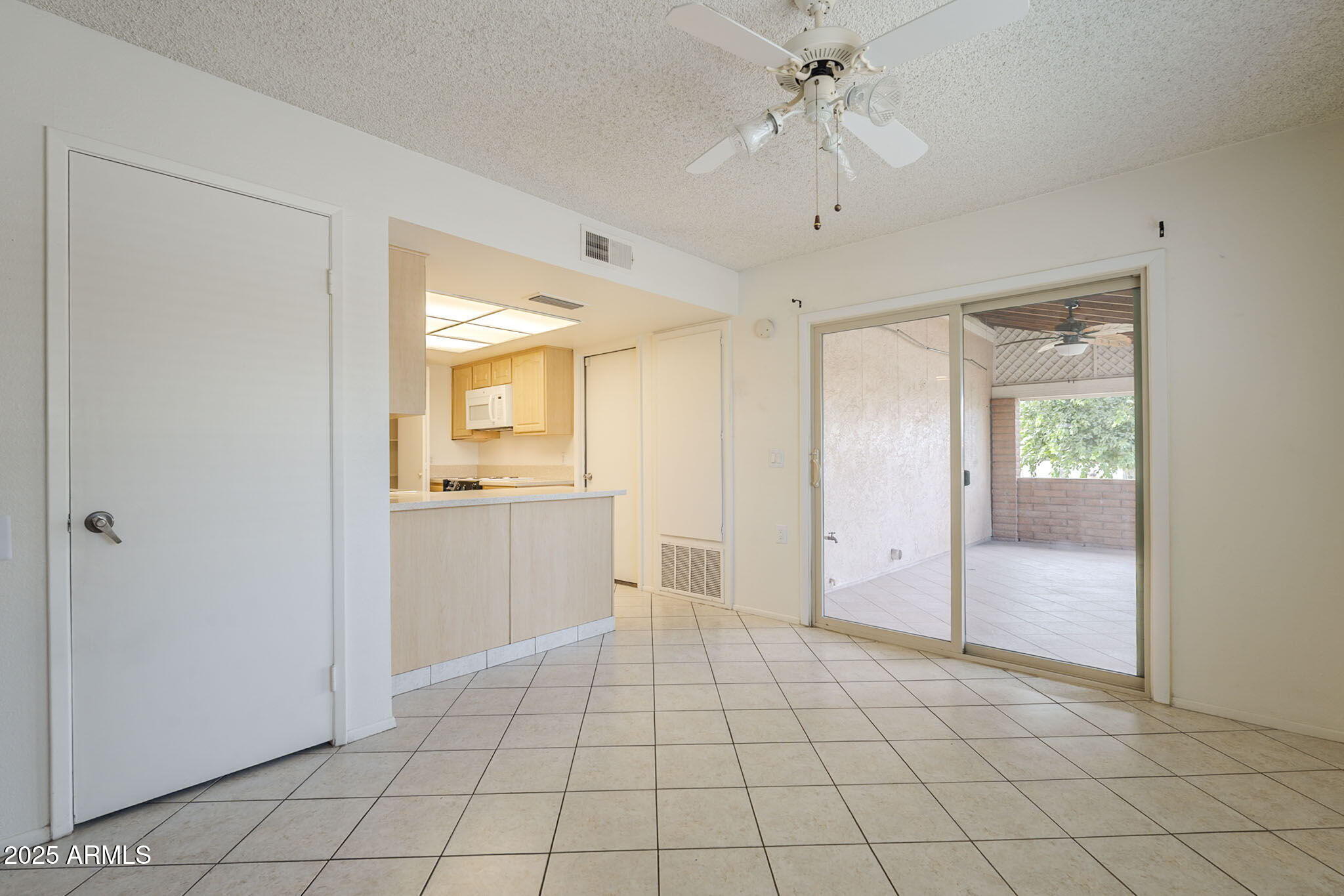 174 Leisure World --