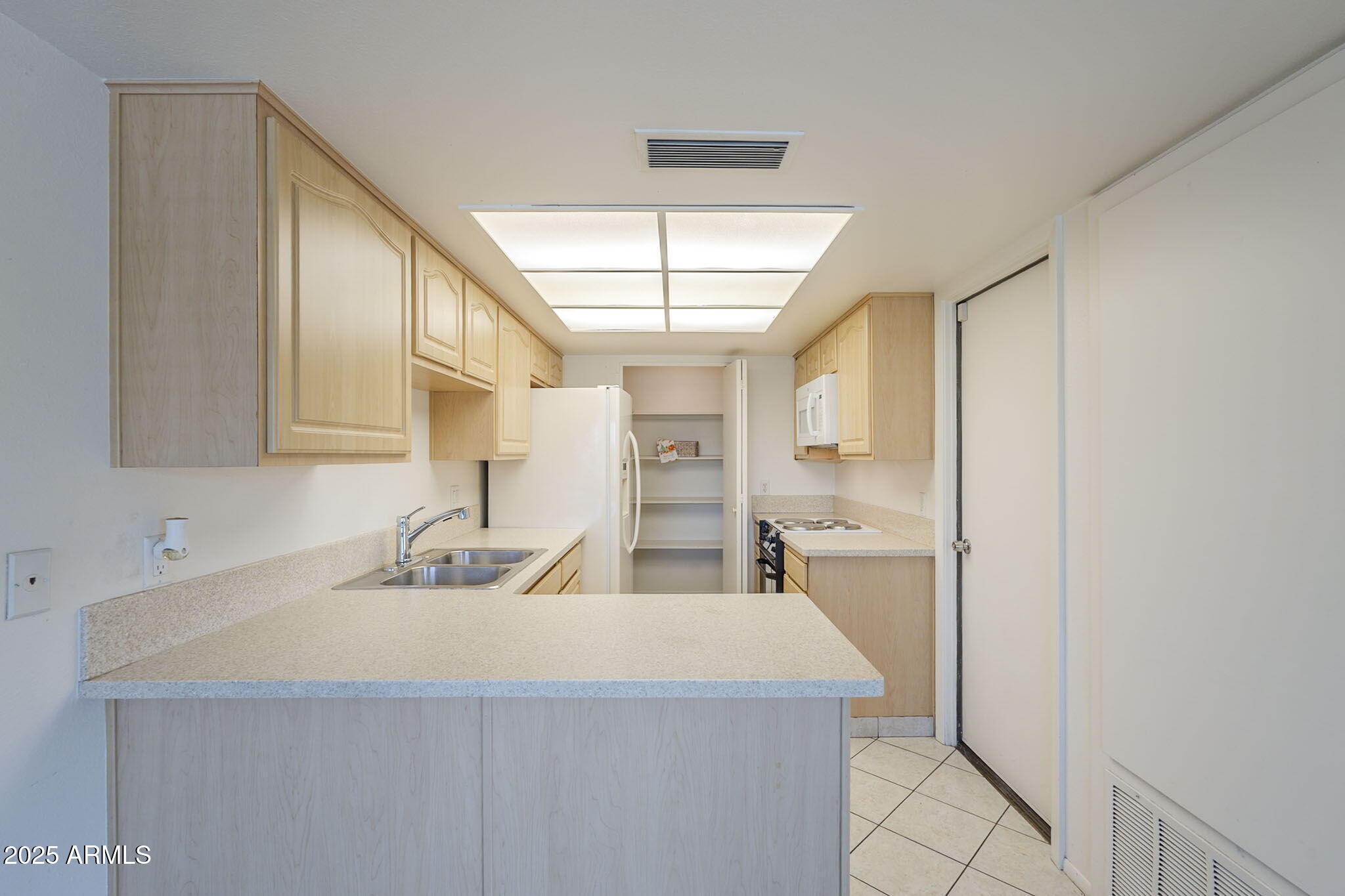 174 Leisure World --