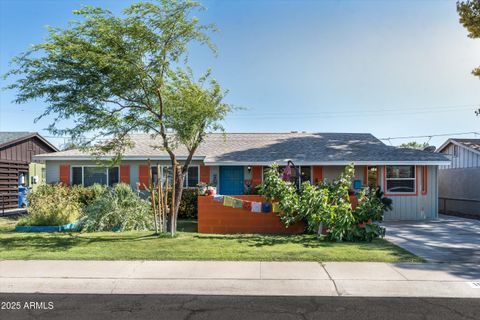 1027 E EL CAMINO Drive Phoenix AZ 85020