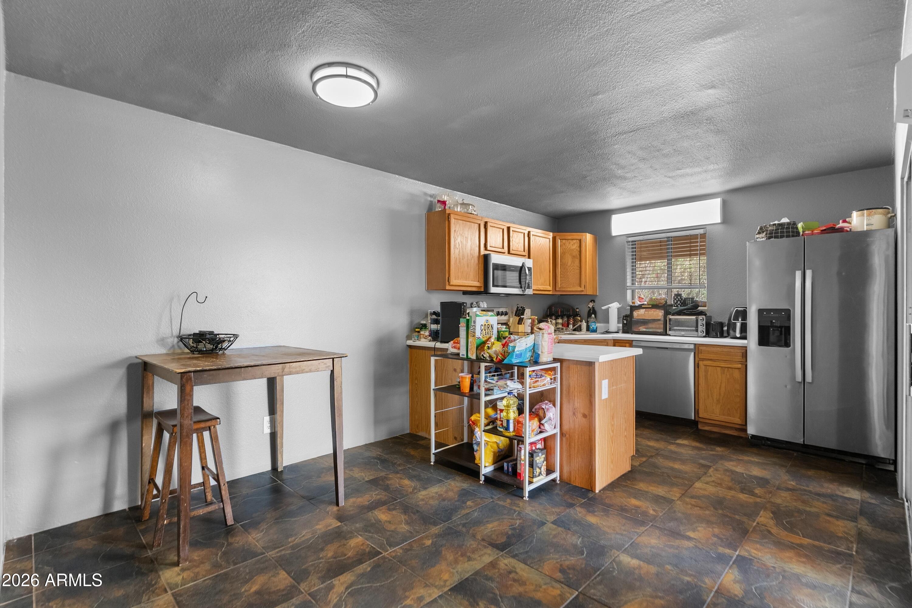 15650 N 19TH Avenue 1194