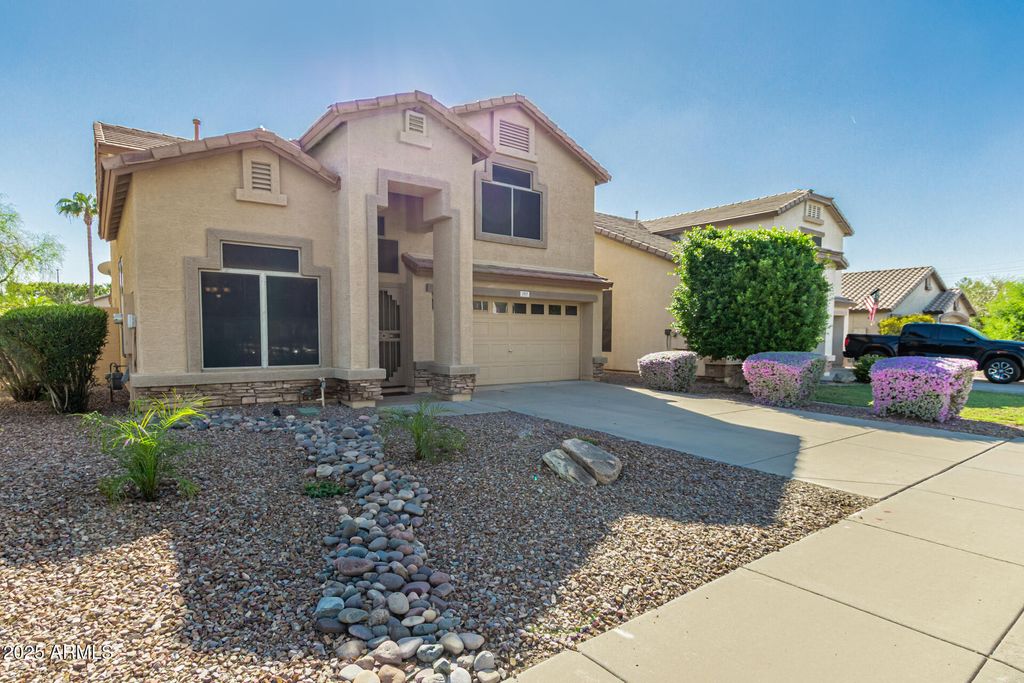 Photo of 1717 E Milky Way, Gilbert, AZ 85295 (MLS # 6933613)