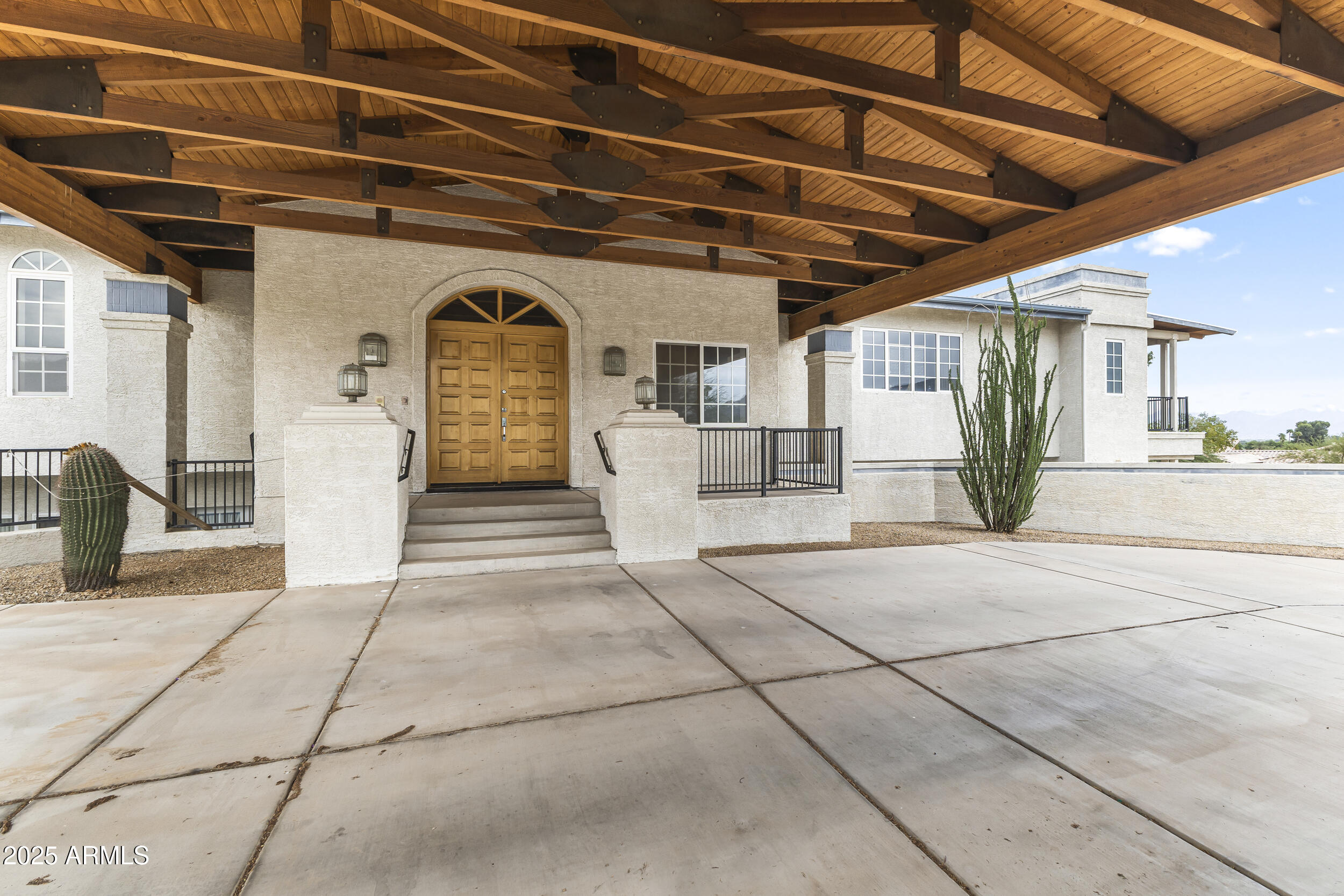 4800 E TOMAHAWK Trail