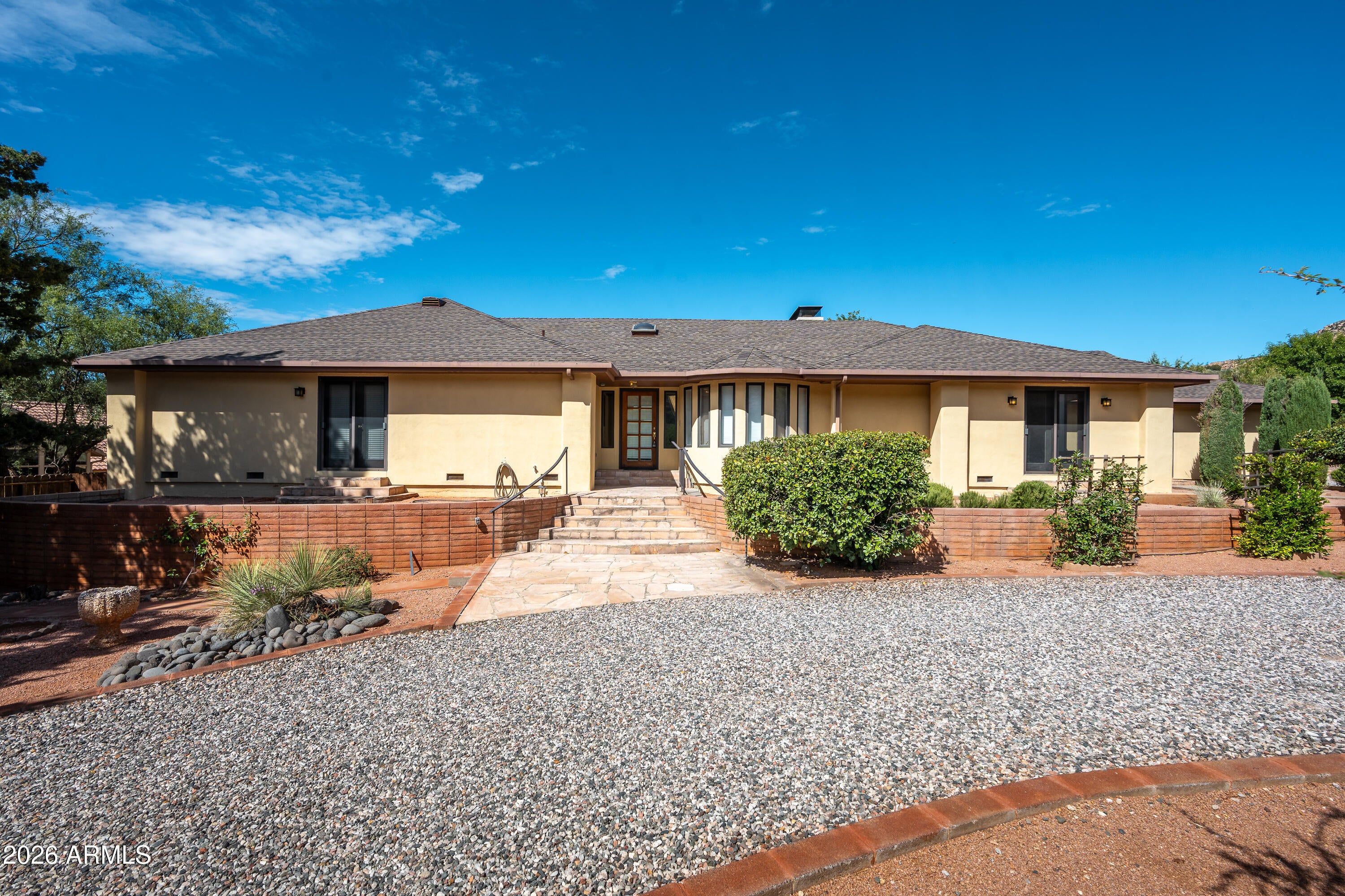 295 RAINTREE Road