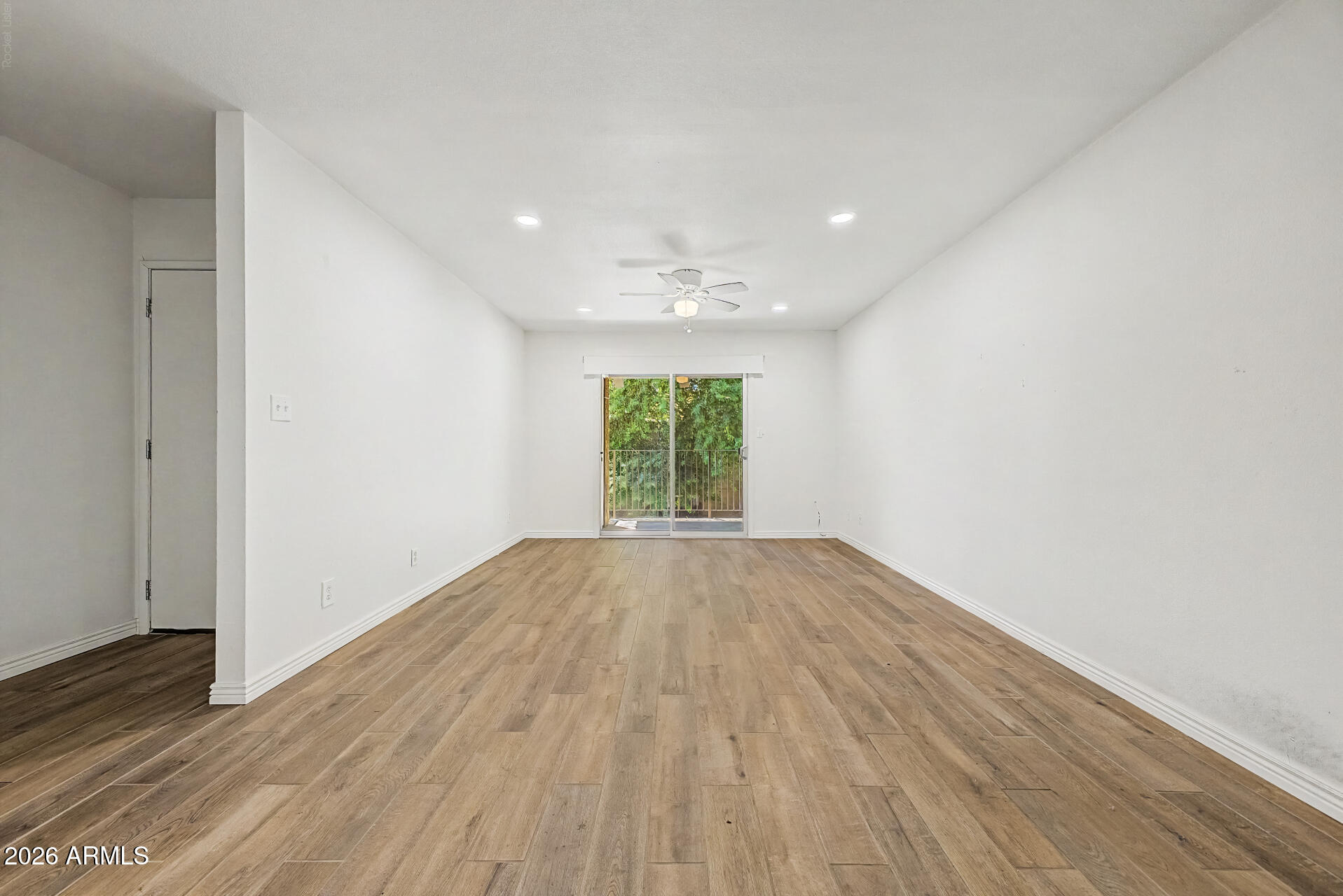 5525 E THOMAS Road M23