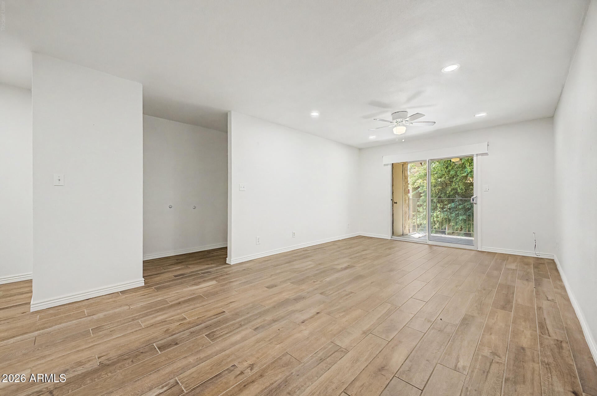 5525 E THOMAS Road M23