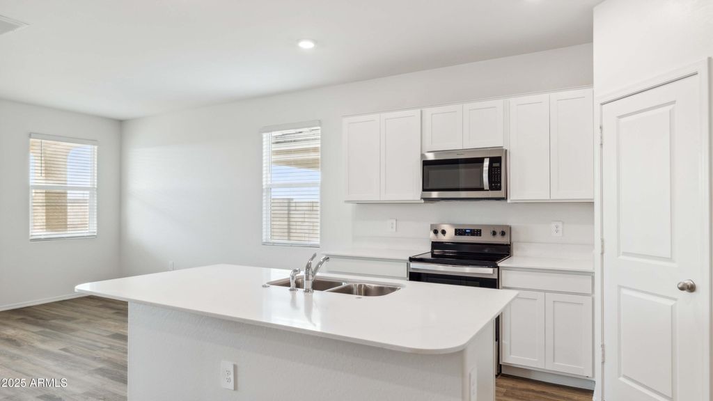 Photo of 18415 W Buckskin Trail, Wittmann, AZ 85361 (MLS # 7002934)