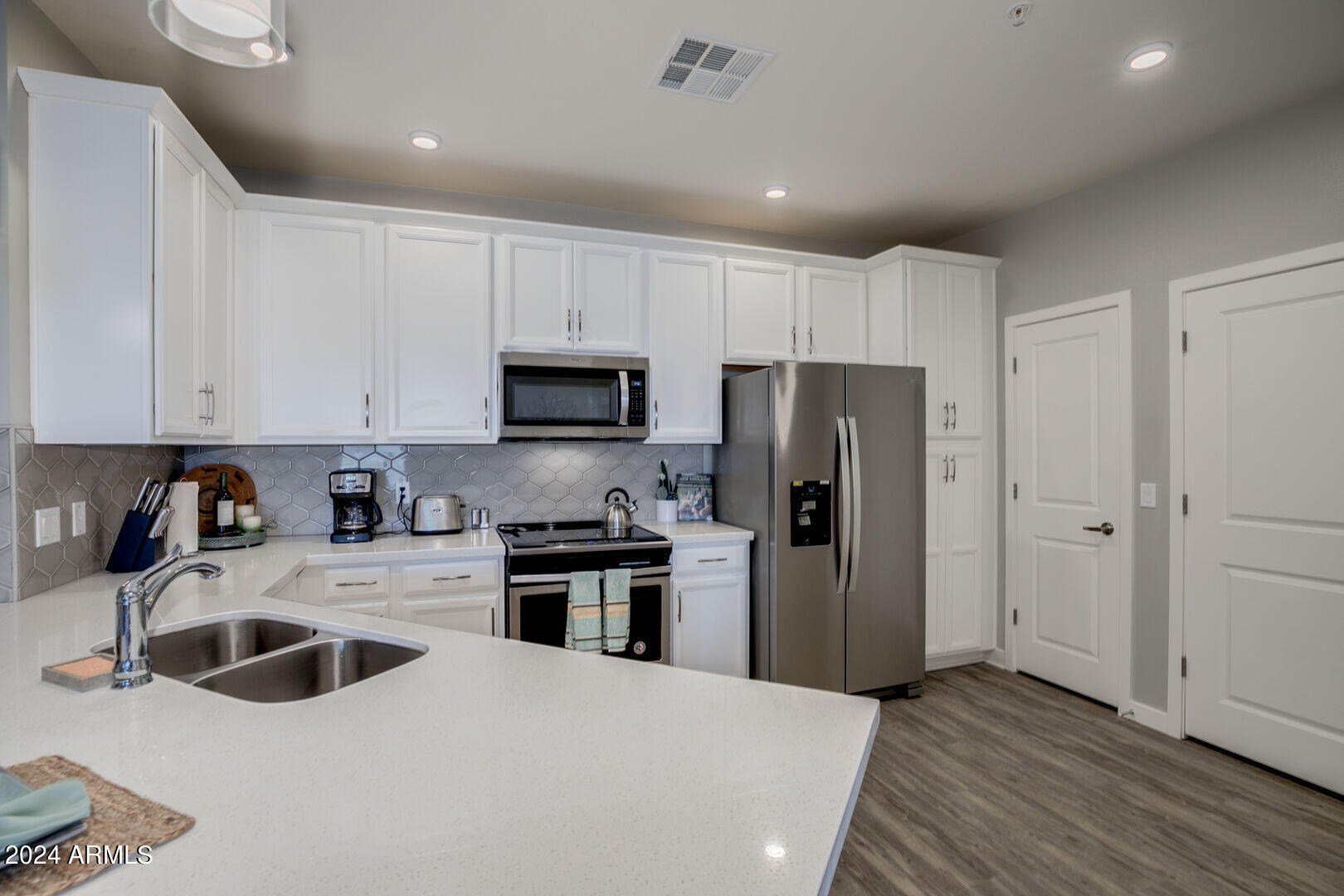 2511 W QUEEN CREEK Road 341