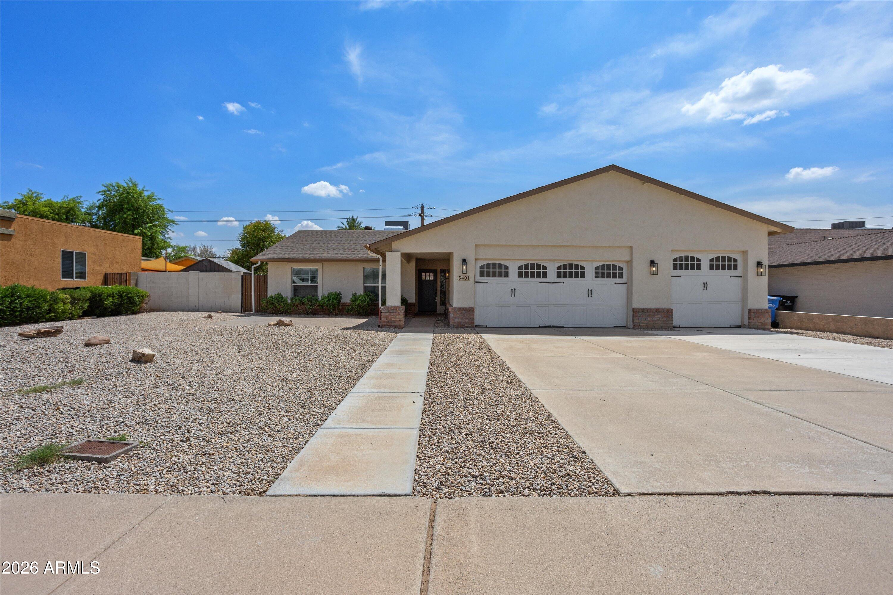 5401 E BECK Lane