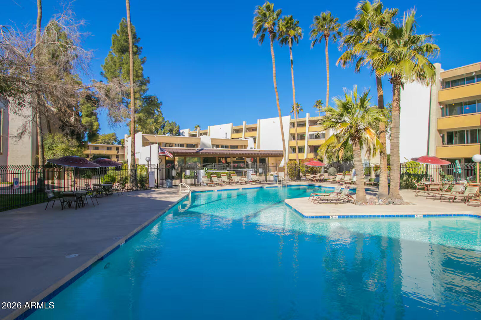 7625 E CAMELBACK Road B133