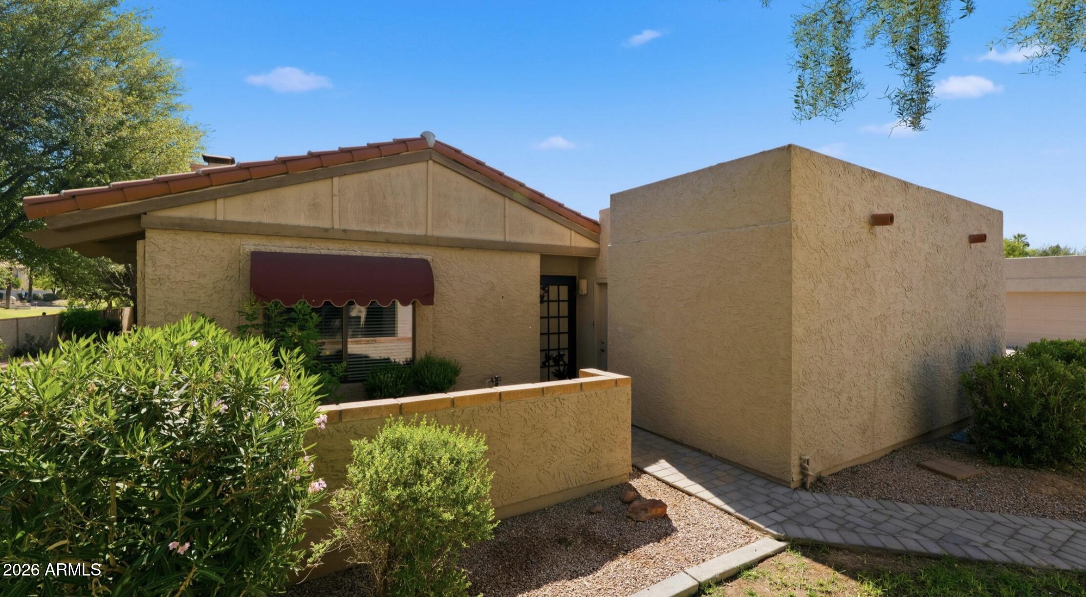 6465 N 77th Place