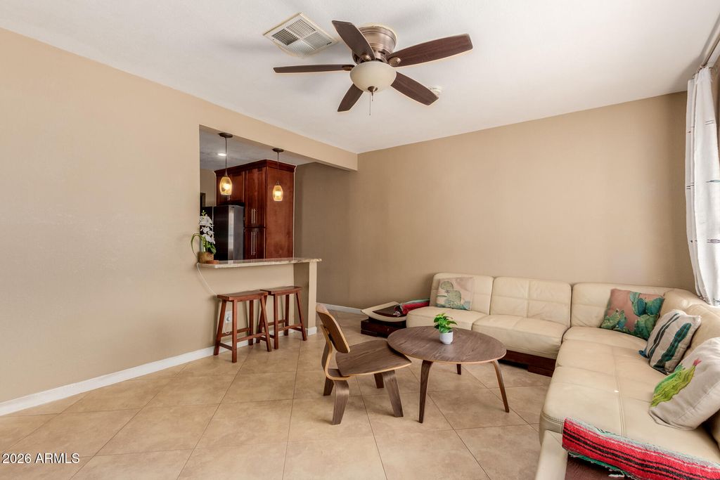 Photo of 1644 W Sonora Street, Phoenix, AZ 85007 (MLS # 6975845)