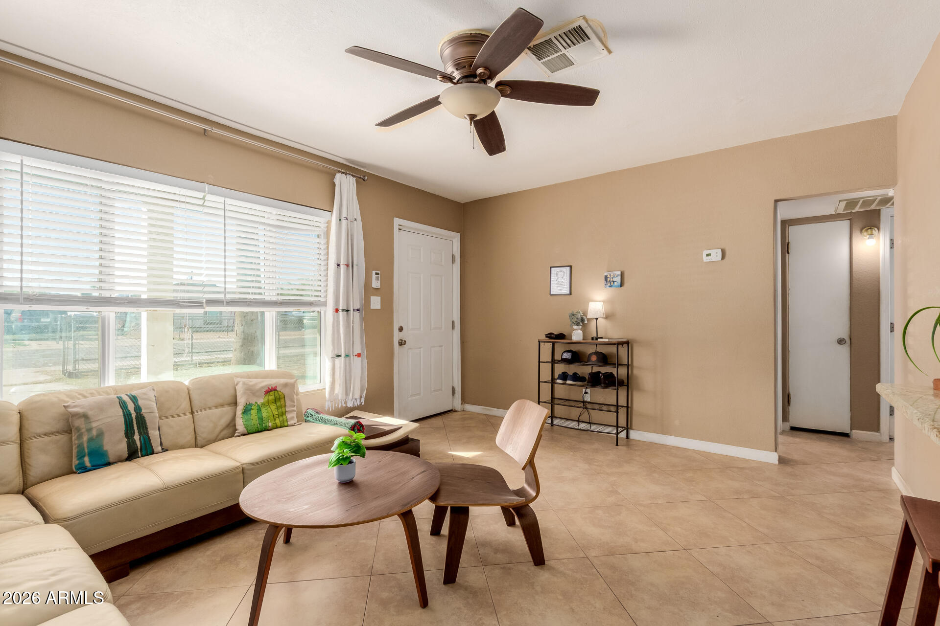 1644 W SONORA Street