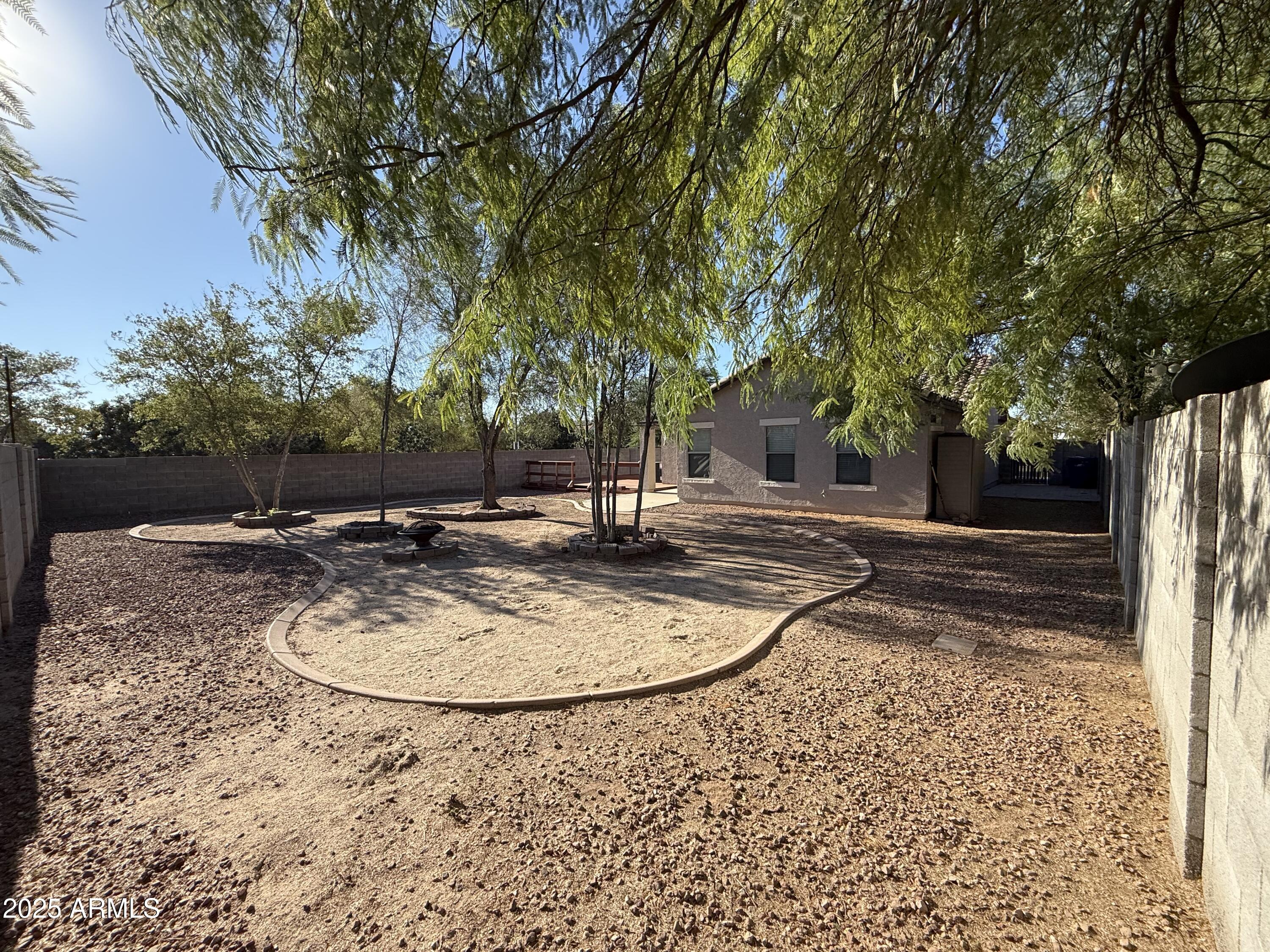 Buckeye, Arizona 85326, United States, 3 Bedrooms Bedrooms, ,2 BathroomsBathrooms,Residential,Active,213240