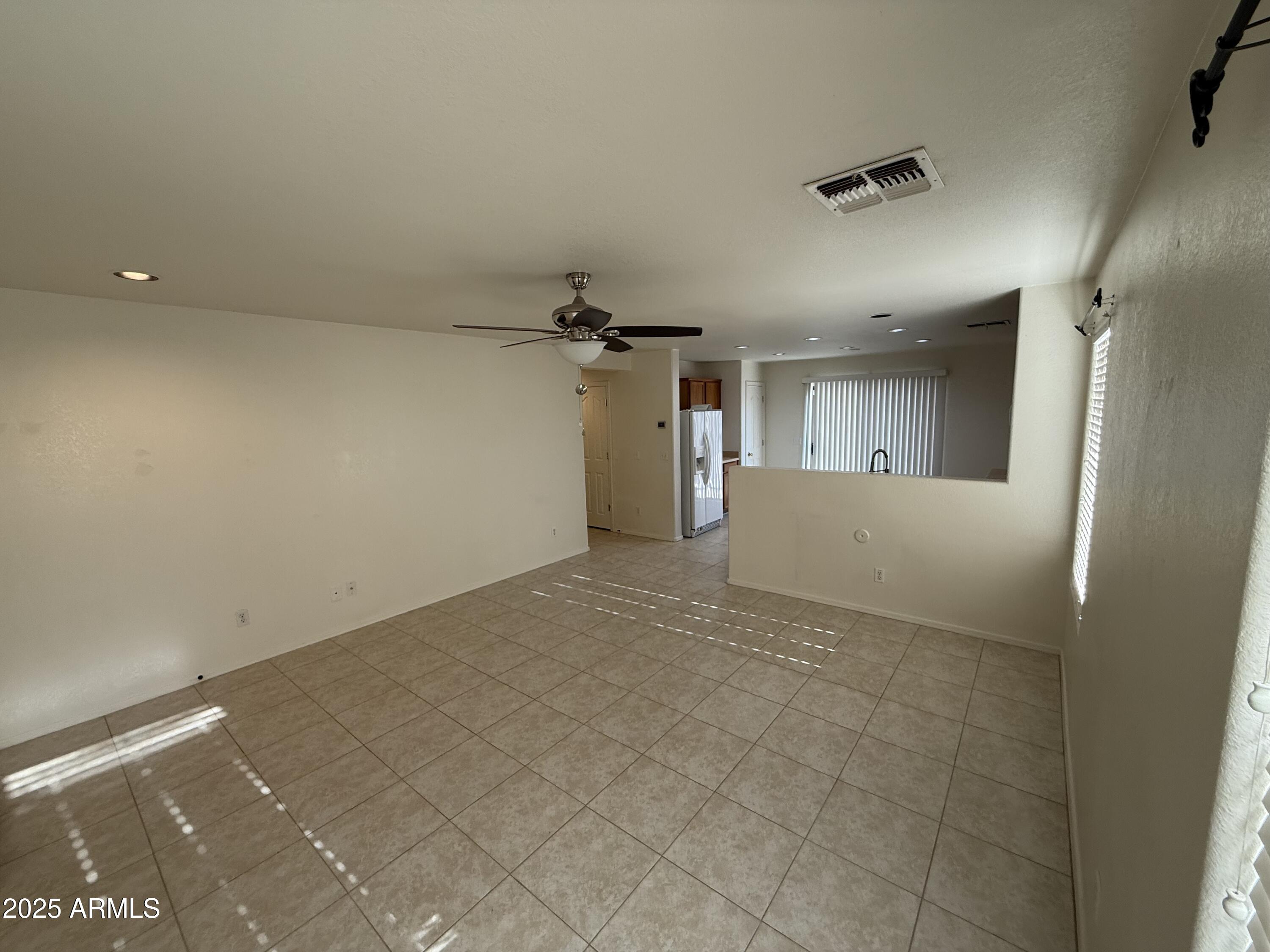 Buckeye, Arizona 85326, United States, 3 Bedrooms Bedrooms, ,2 BathroomsBathrooms,Residential,Active,213240