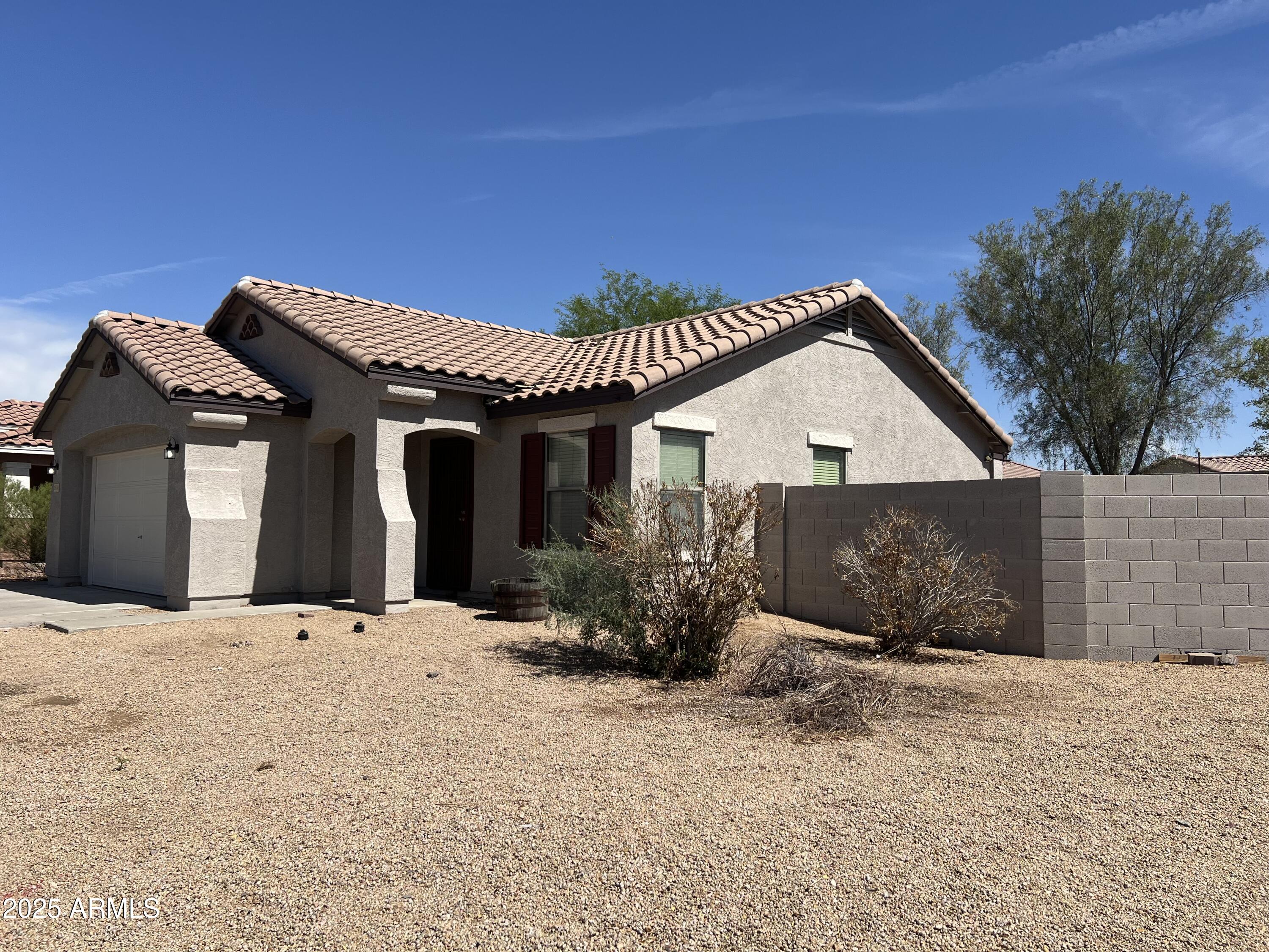 Buckeye, Arizona 85326, United States, 3 Bedrooms Bedrooms, ,2 BathroomsBathrooms,Residential,Active,213240