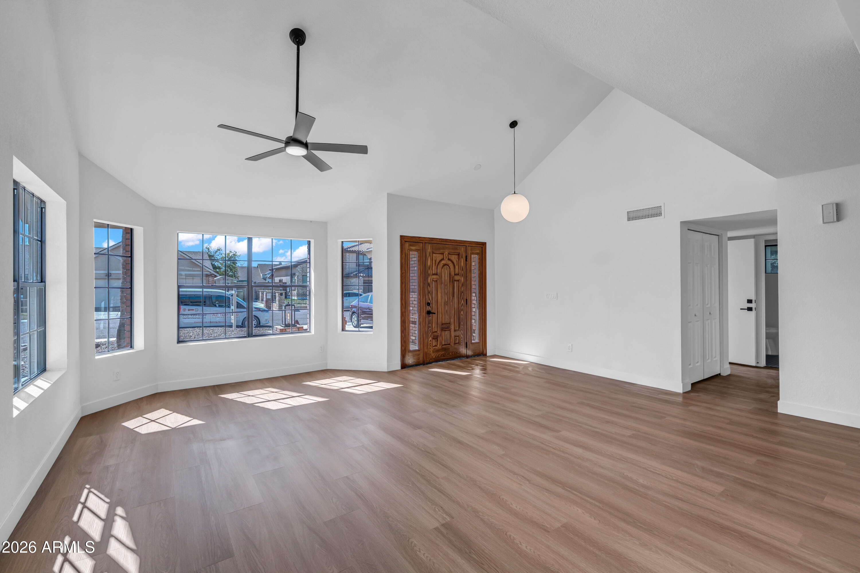 6332 W SHANGRI LA Road