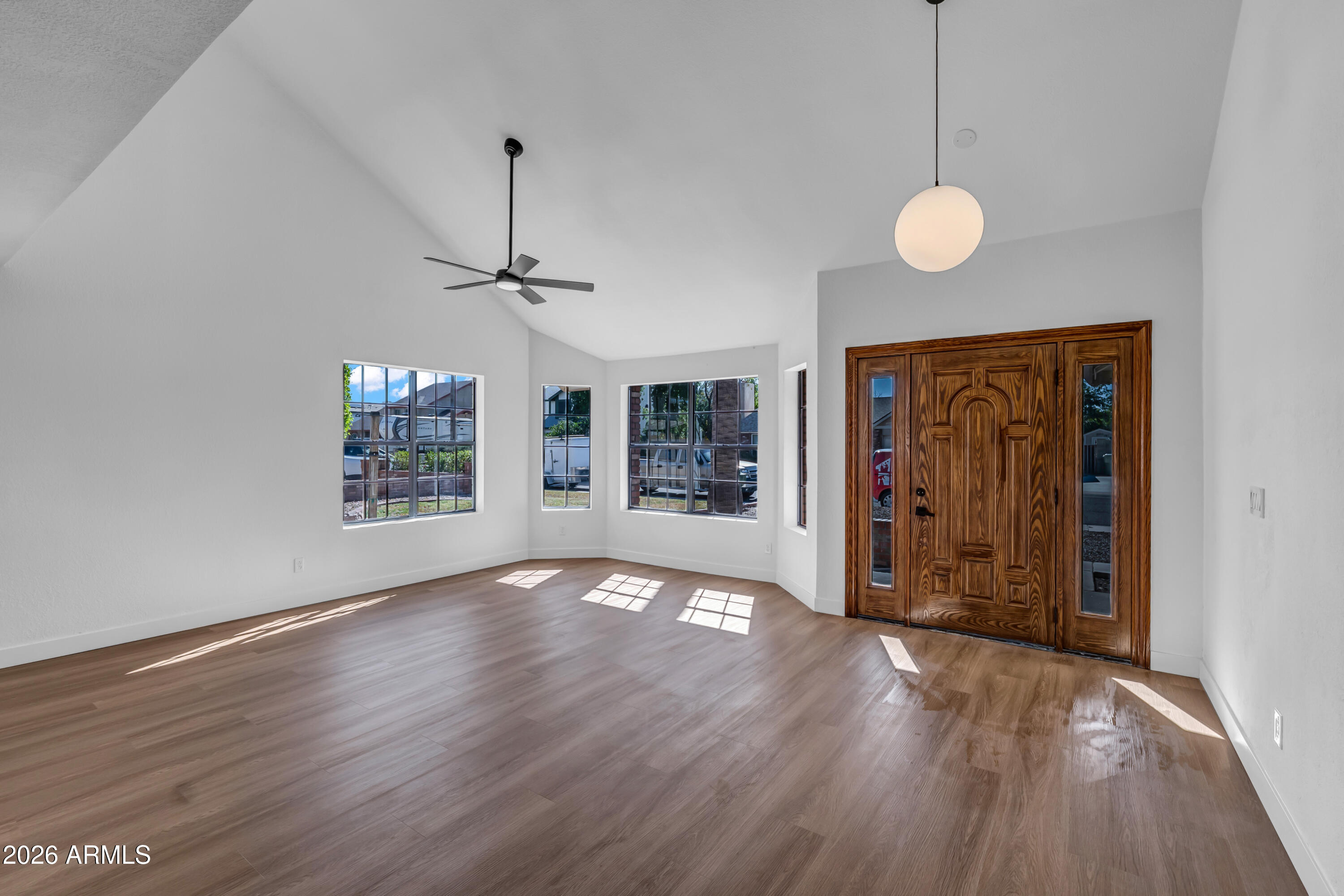 6332 W SHANGRI LA Road