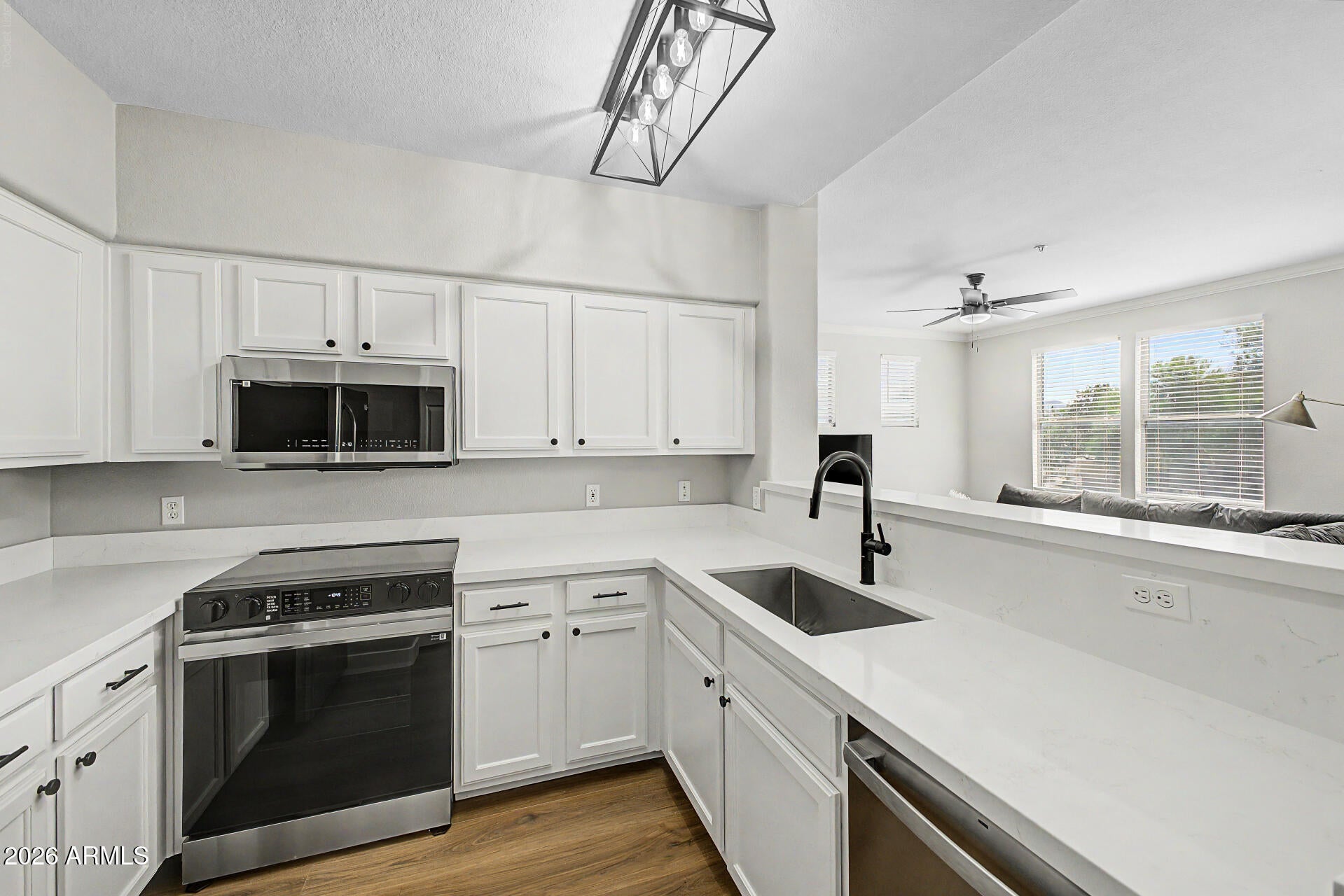 20100 N 78TH Place 2207