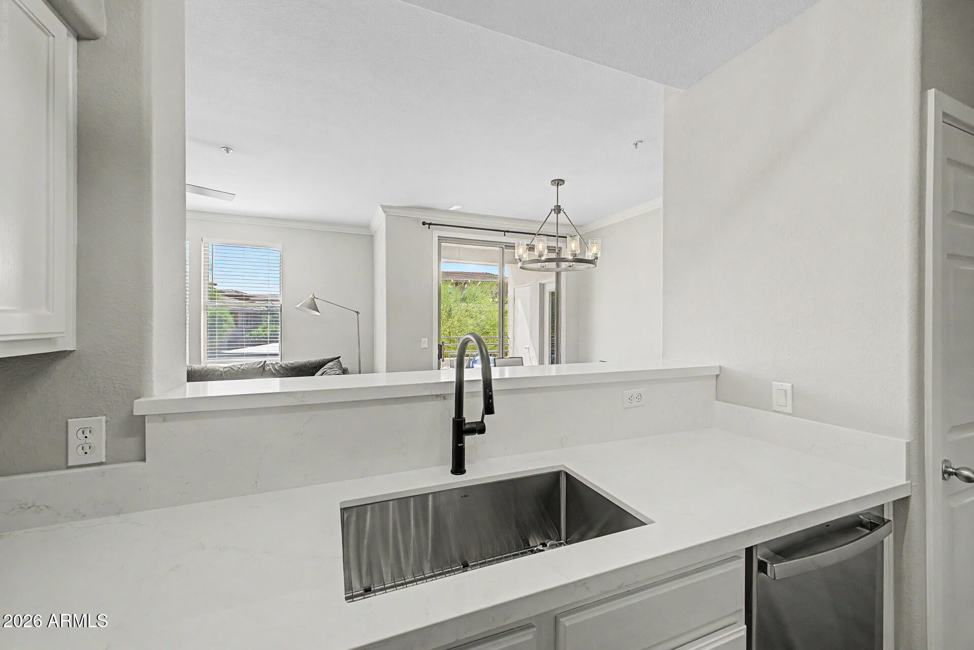 20100 N 78TH Place 2207
