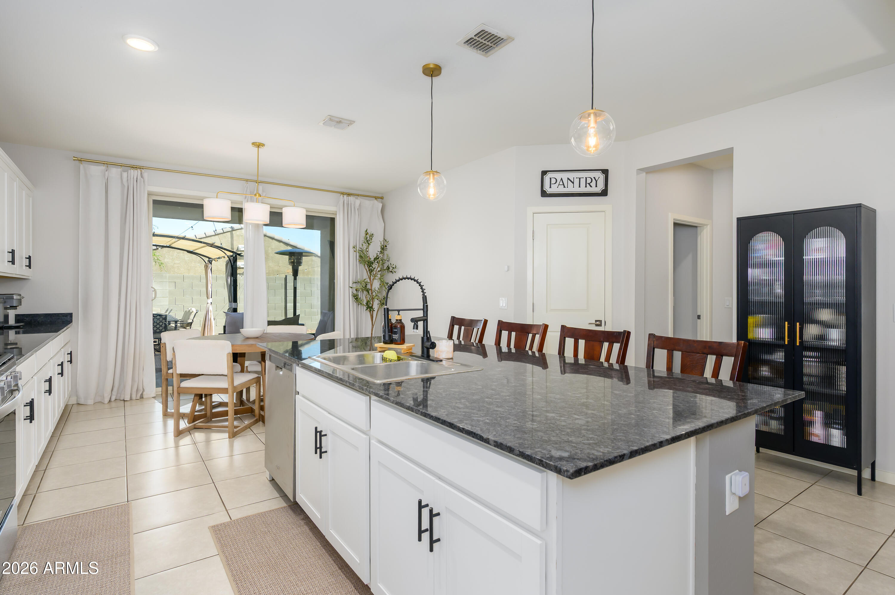 4240 W CONEFLOWER Lane