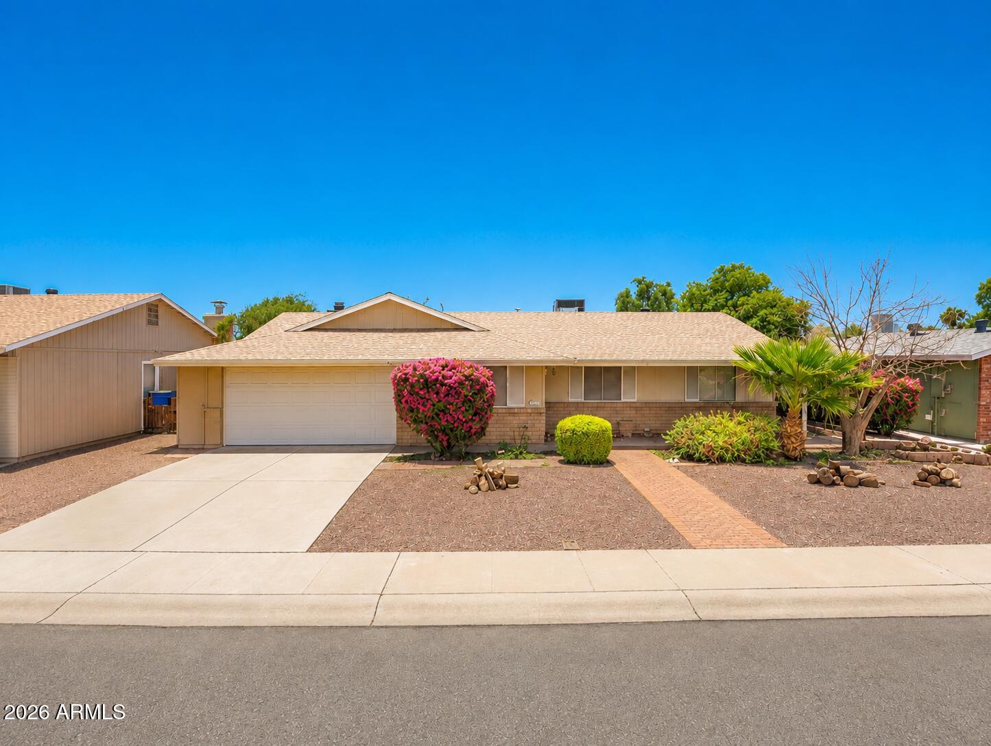 1183 W Nopal Place