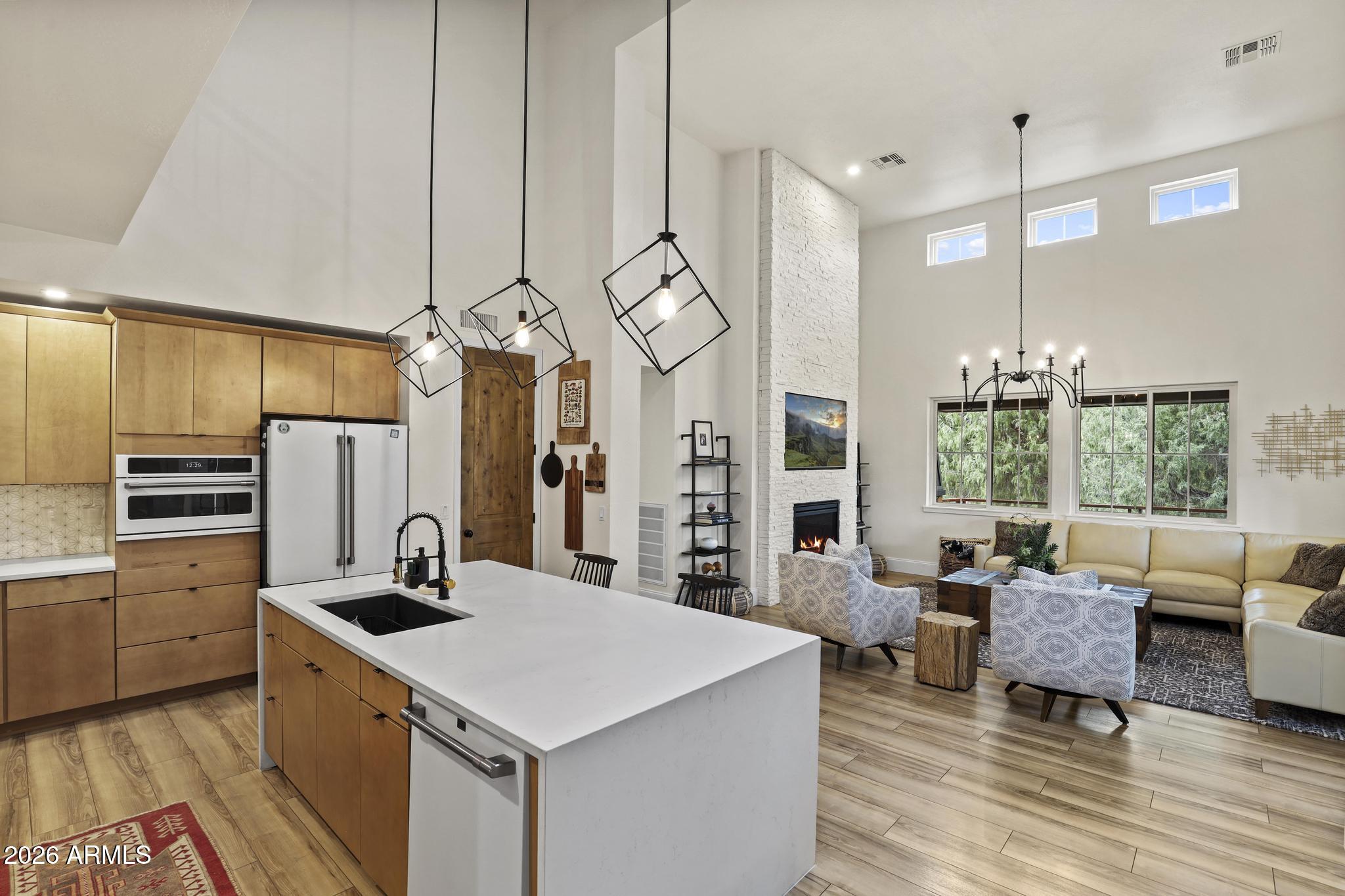 1006 N PURPLE ASTER Court