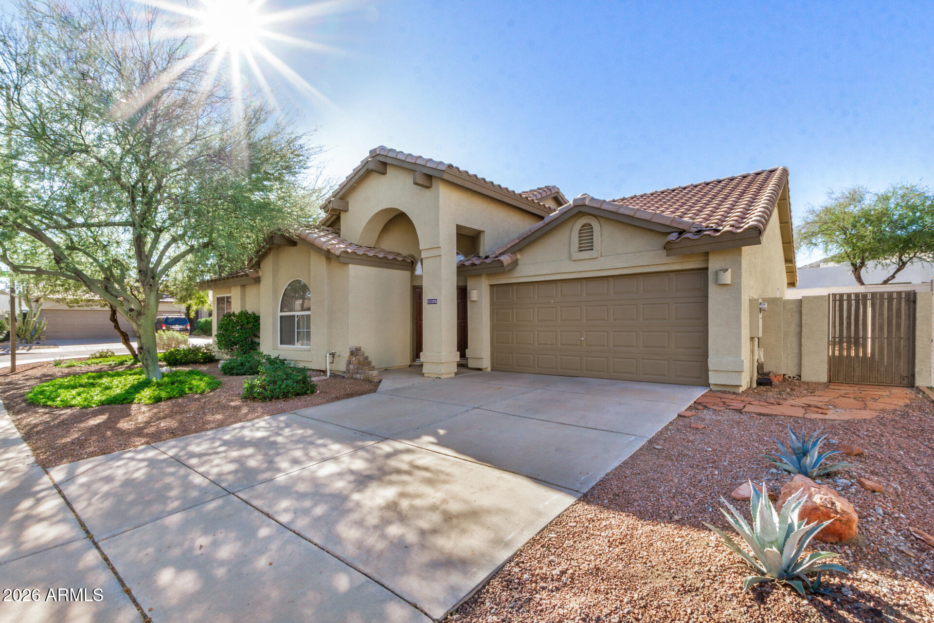 11126 S SAN ESTEBAN Drive