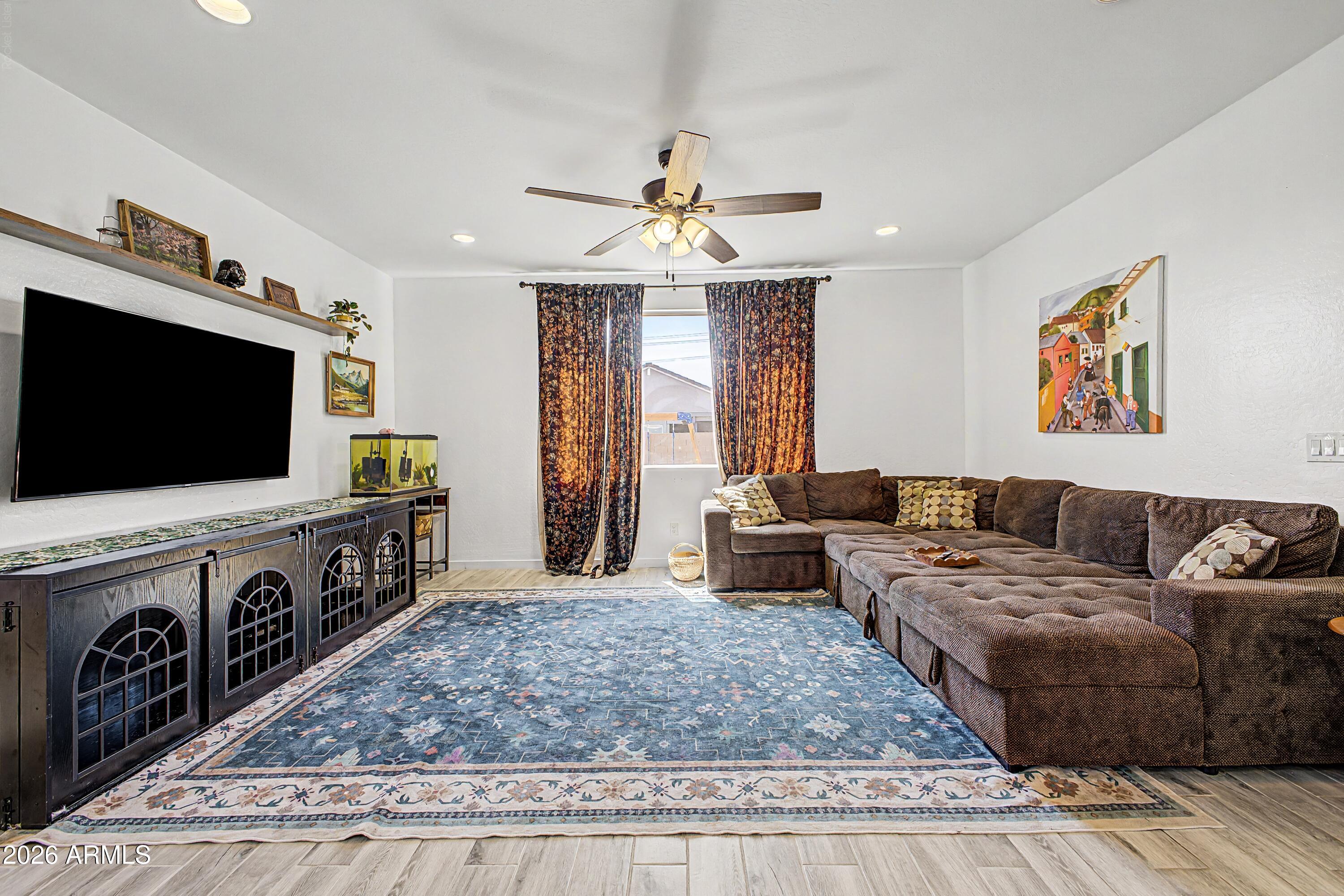 12117 W LEVI Drive