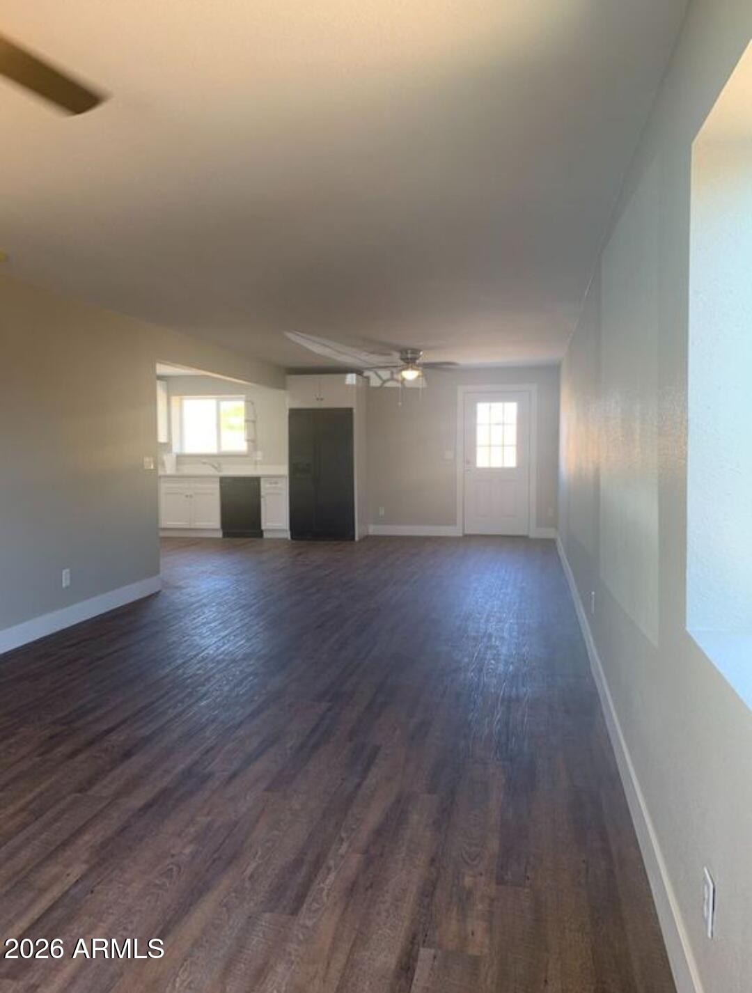 1656 E INDIANOLA Avenue