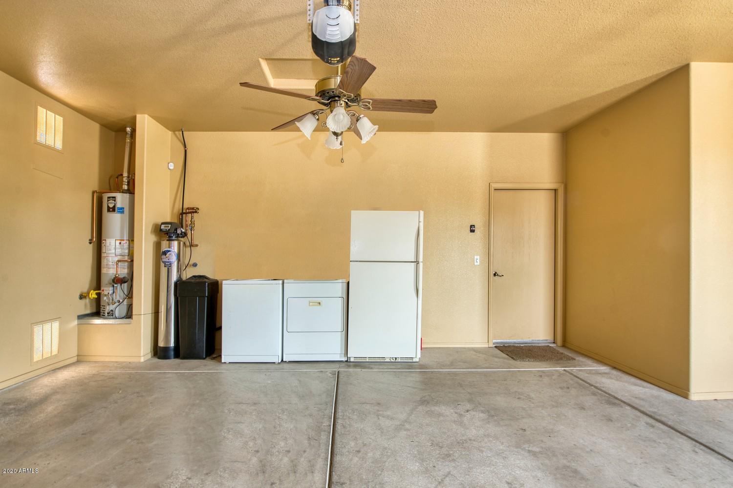 CAMPSTONE - Residential