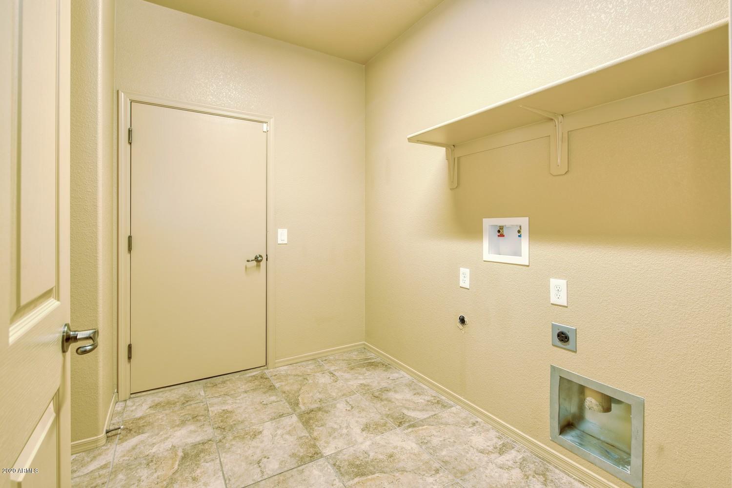 CAMPSTONE - Residential